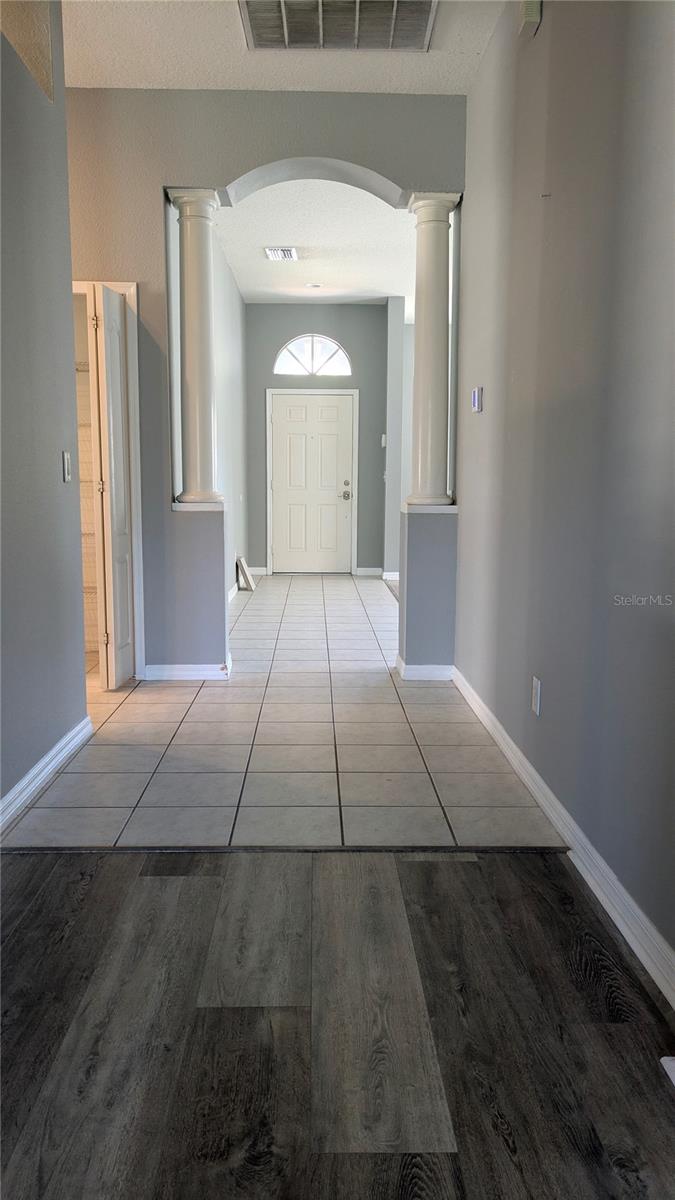 Image 7 of 27 For 14626 Corkwood Drive