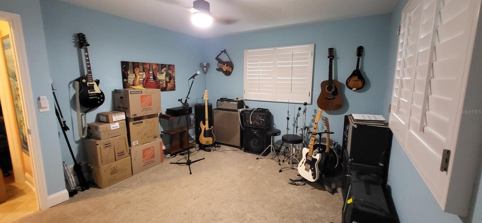 Image 23 of 41 For 3619 Pembrook Drive