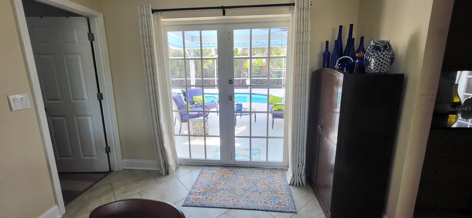 Image 8 of 41 For 3619 Pembrook Drive