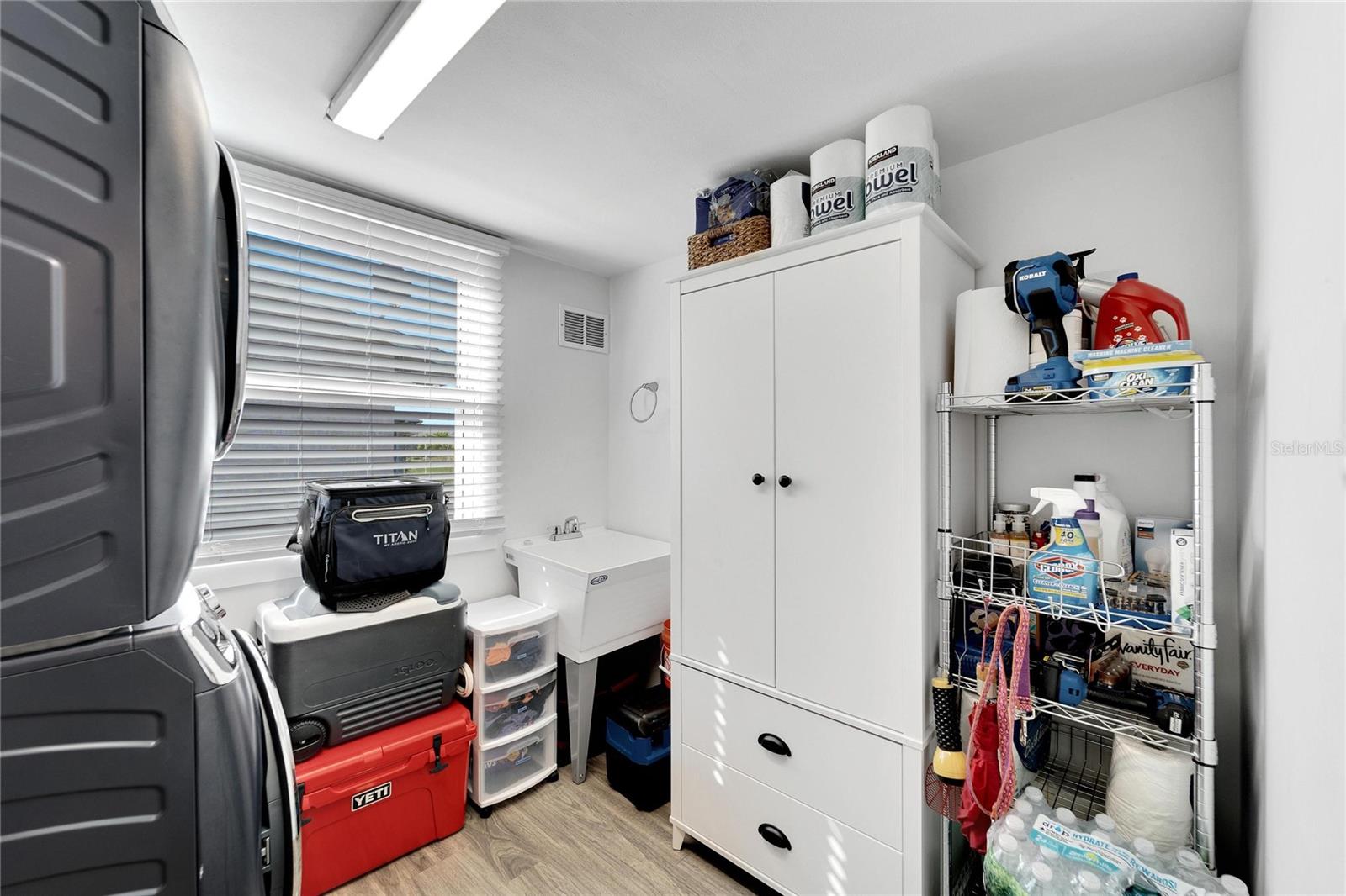 Image 45 of 62 For 1216 Hacienda Drive