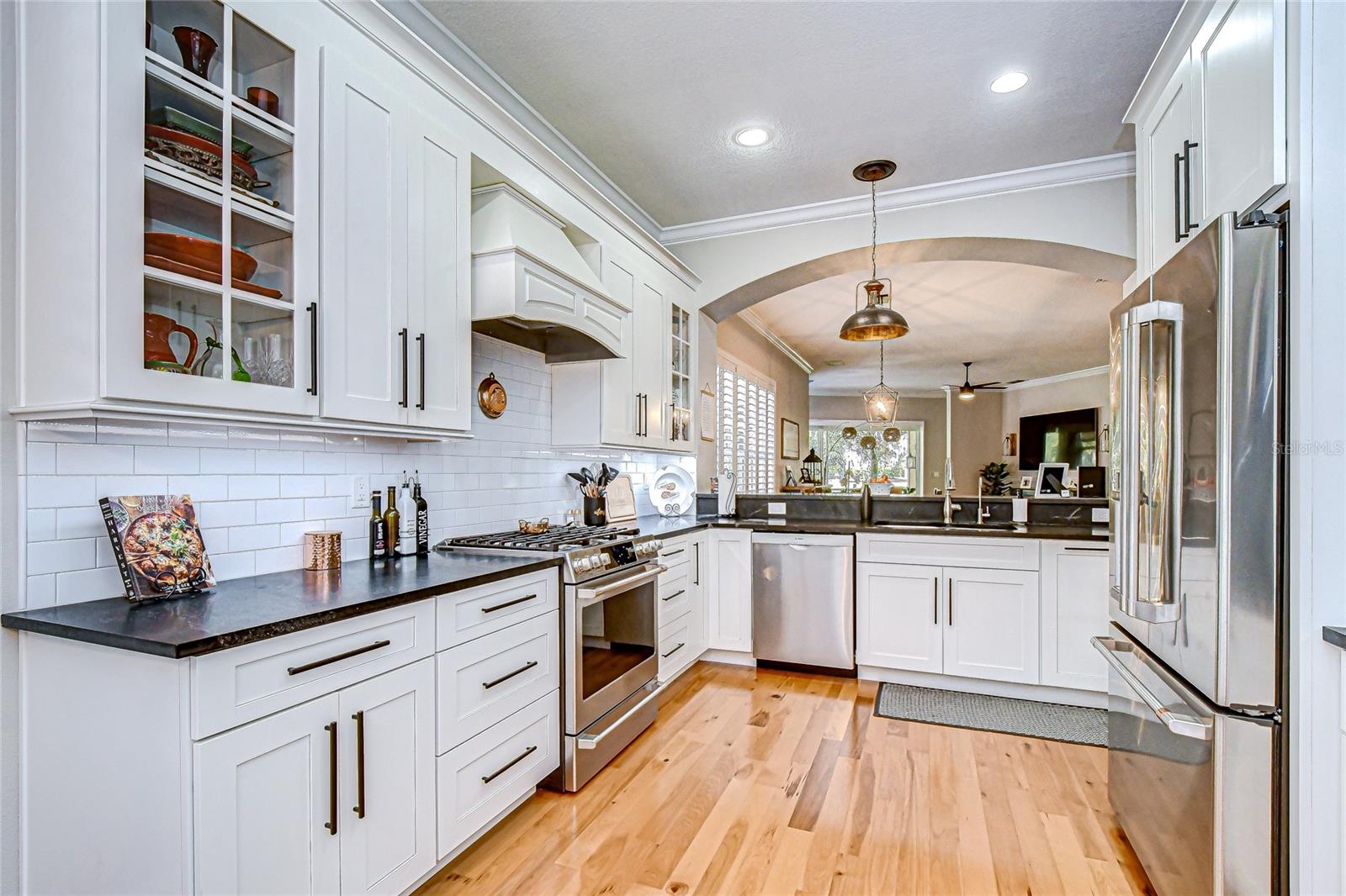 Image 10 of 41 For 5130 Fairway One Drive