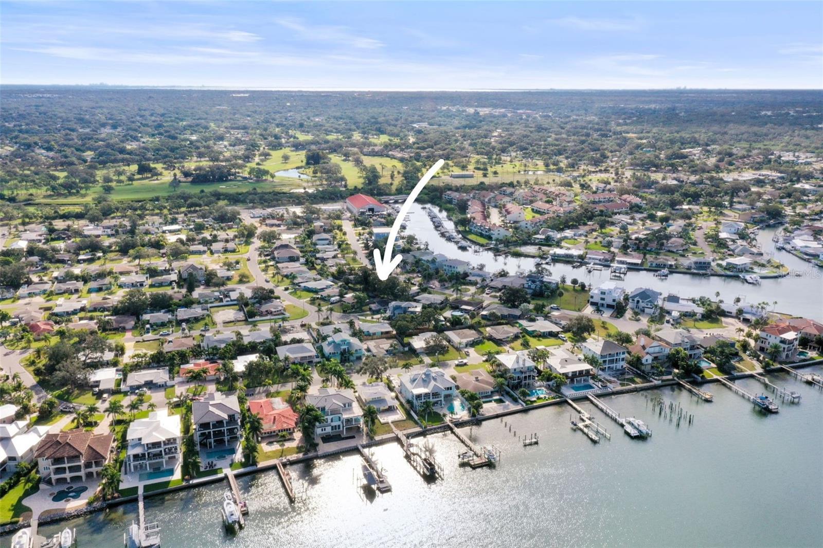 Image 40 of 80 For 560 Baywood Drive S