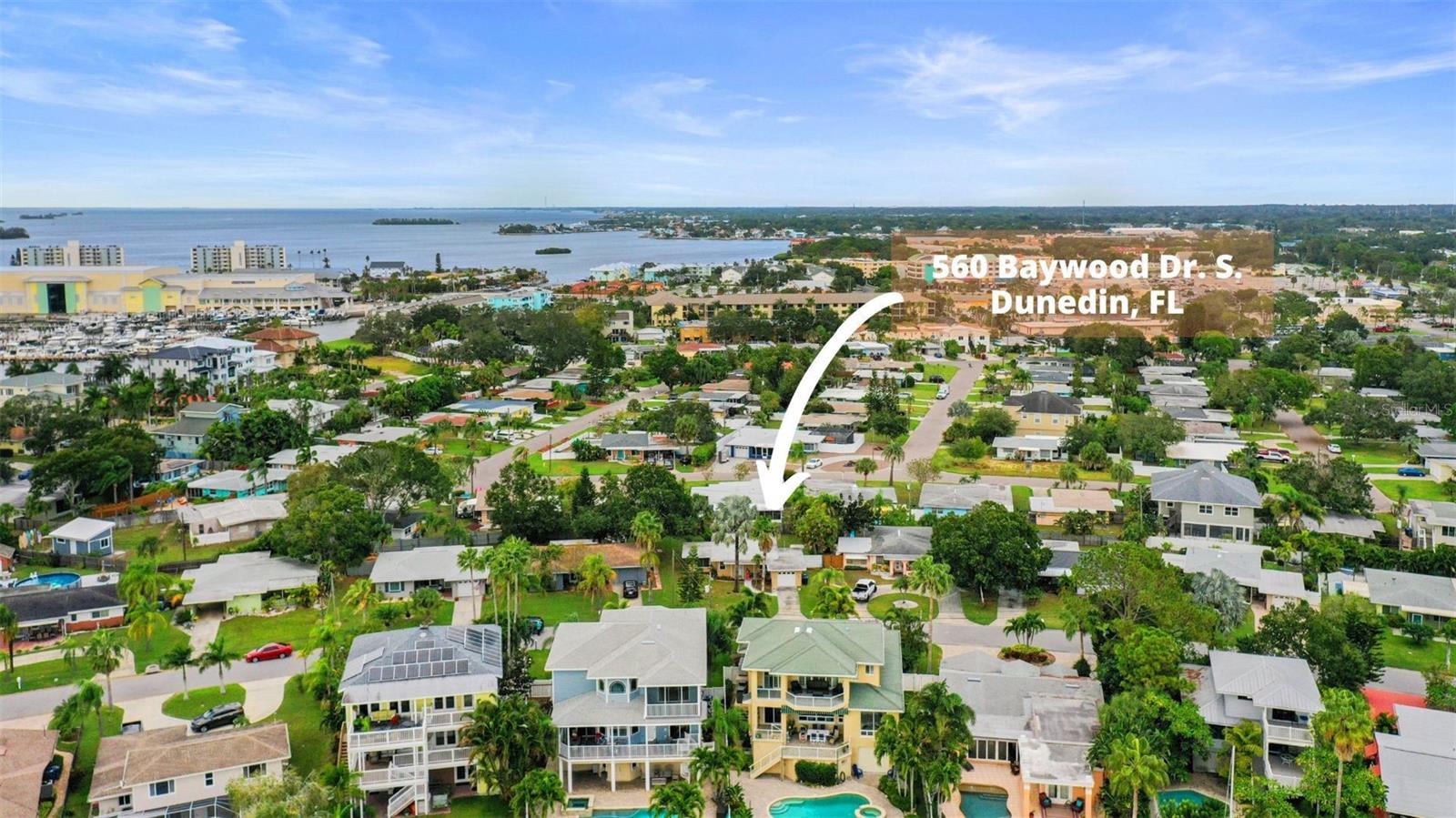 Image 53 of 80 For 560 Baywood Drive S