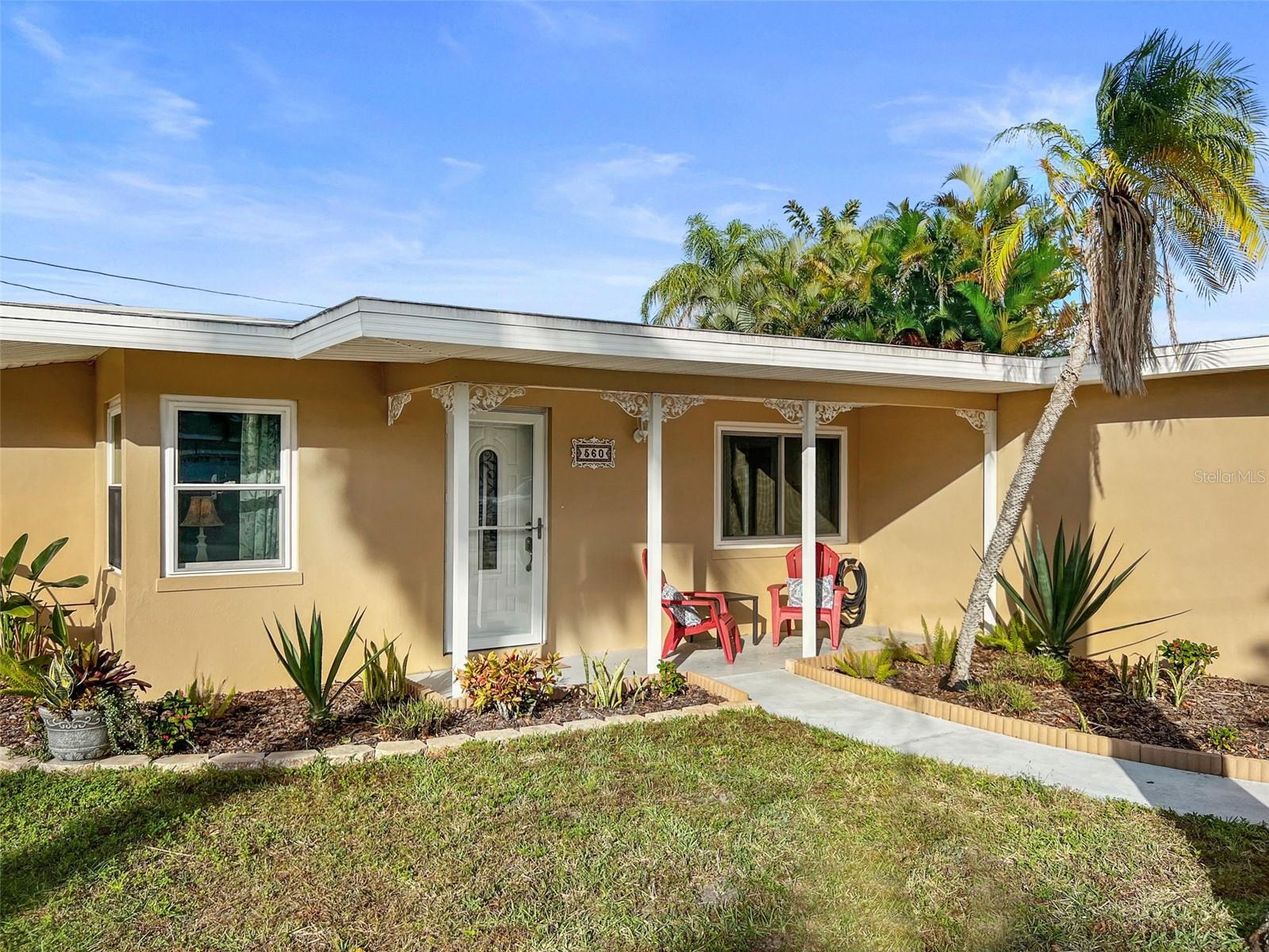 Image 57 of 80 For 560 Baywood Drive S