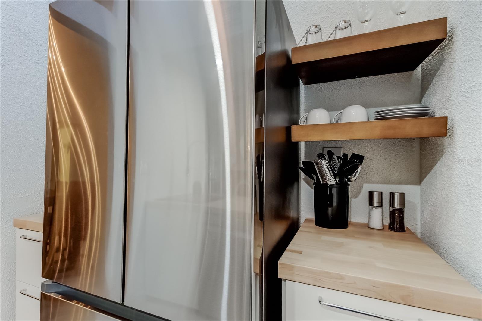 Image 21 of 67 For 12625 Shell Point Drive