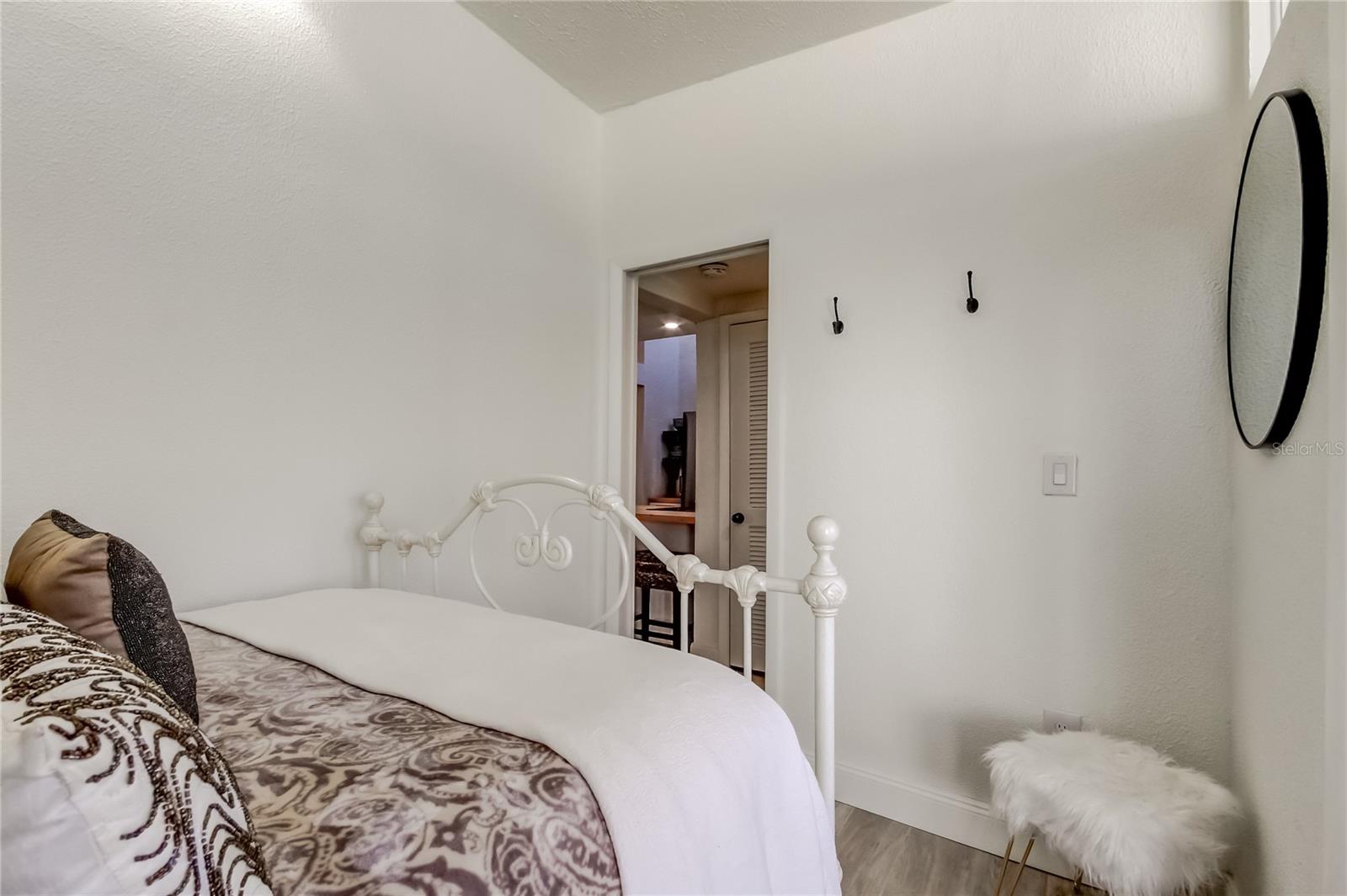 Image 31 of 67 For 12625 Shell Point Drive