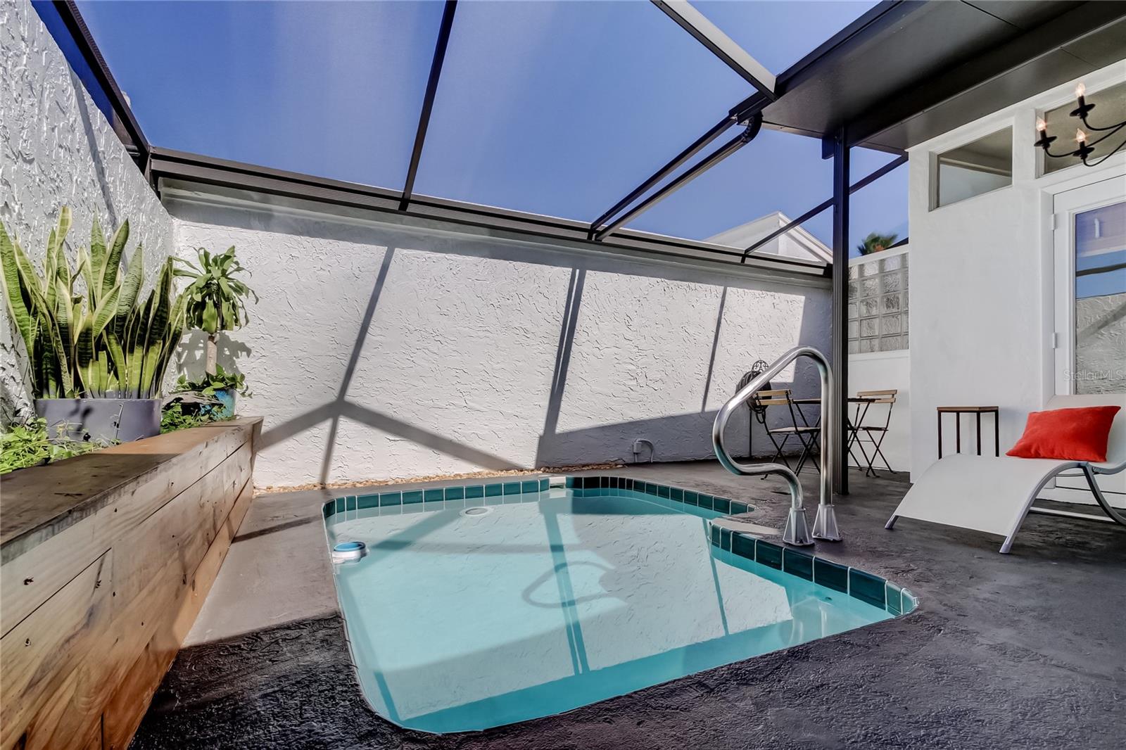 Image 43 of 67 For 12625 Shell Point Drive