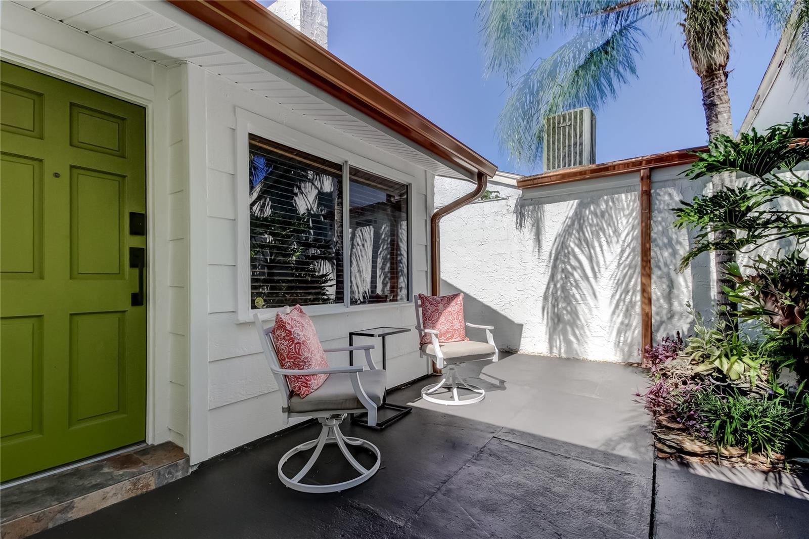 Image 6 of 67 For 12625 Shell Point Drive