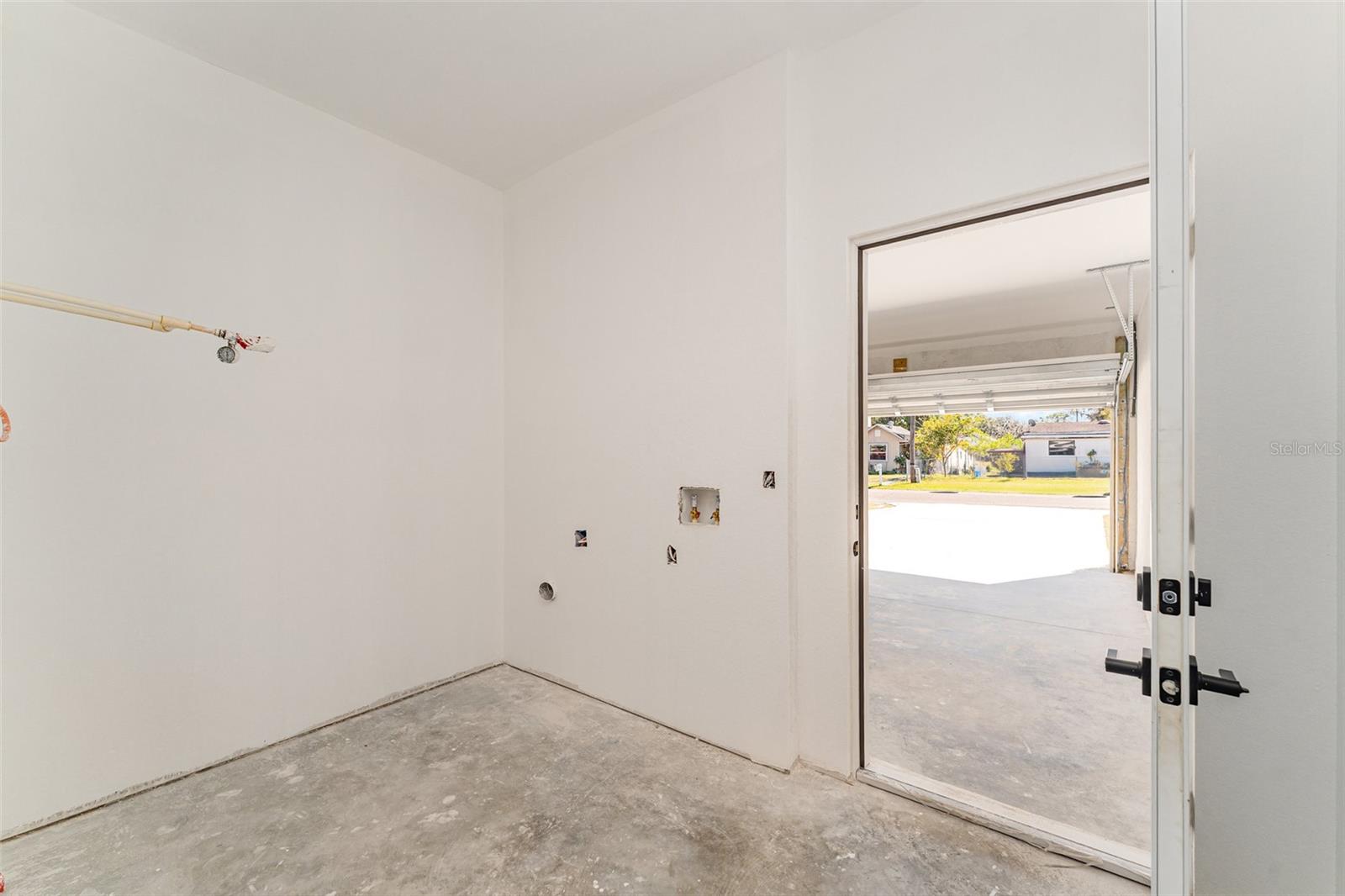 Image 16 of 32 For 2514 Weber Street