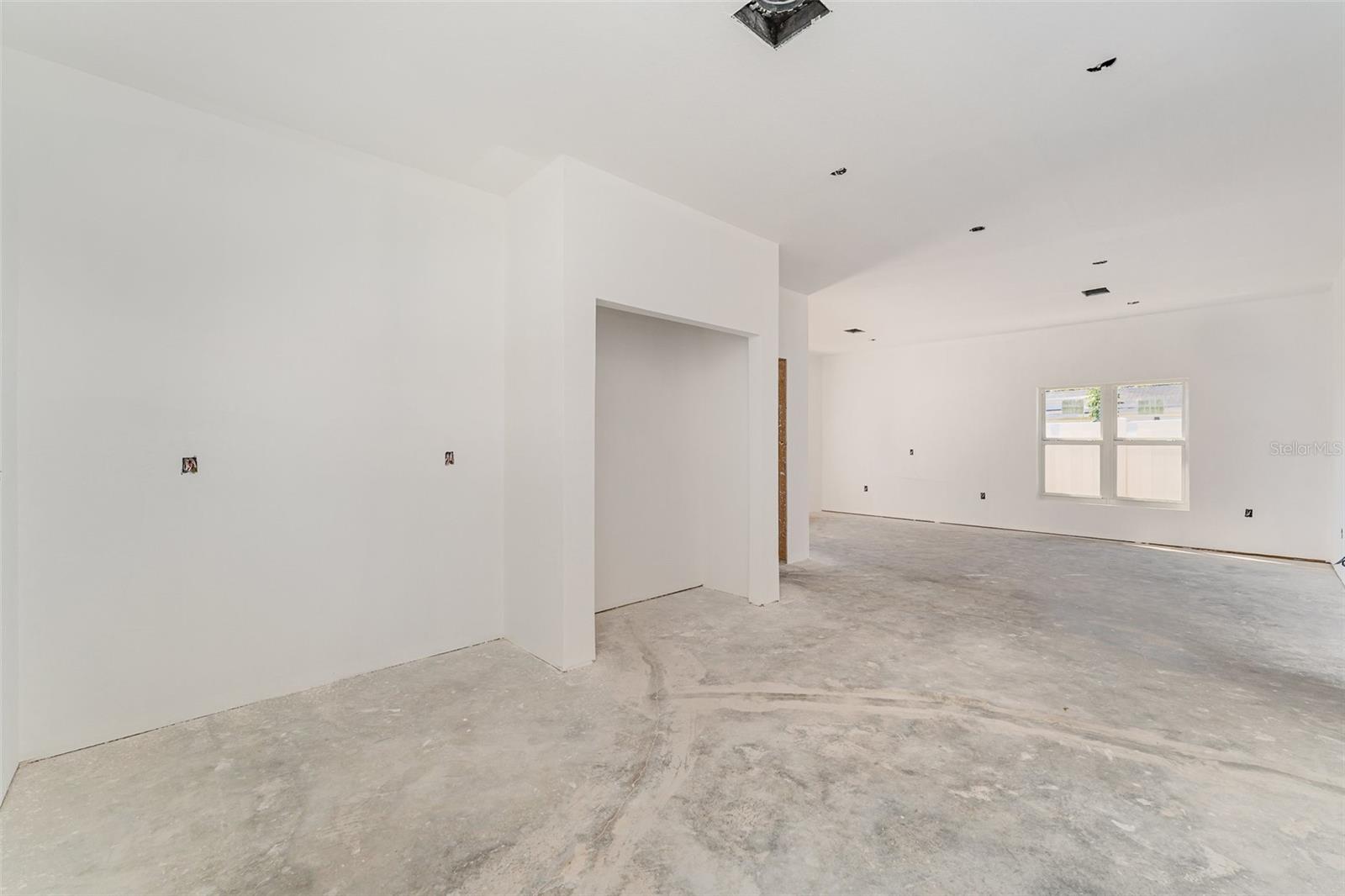 Image 6 of 32 For 2514 Weber Street