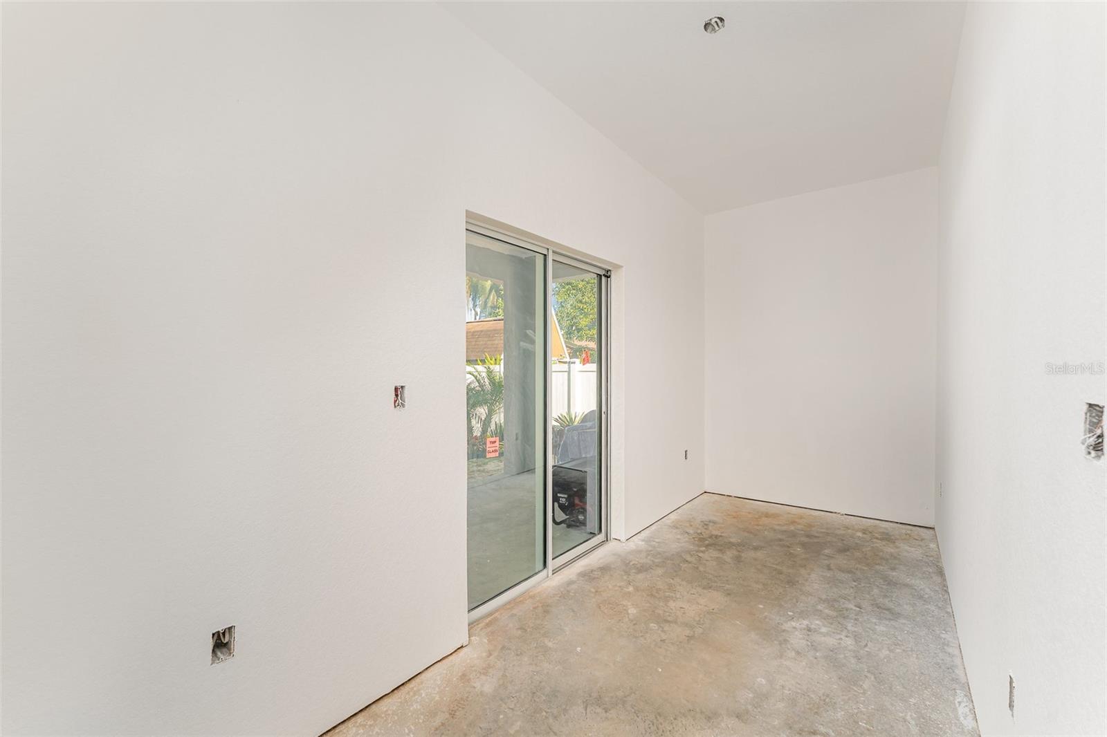 Image 8 of 32 For 2514 Weber Street