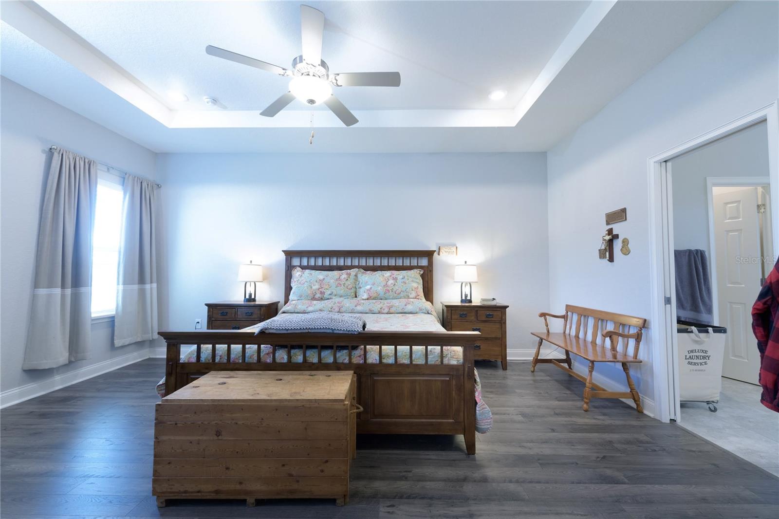 Listing photo id 11 for 4444 Devinshire Fields Loop