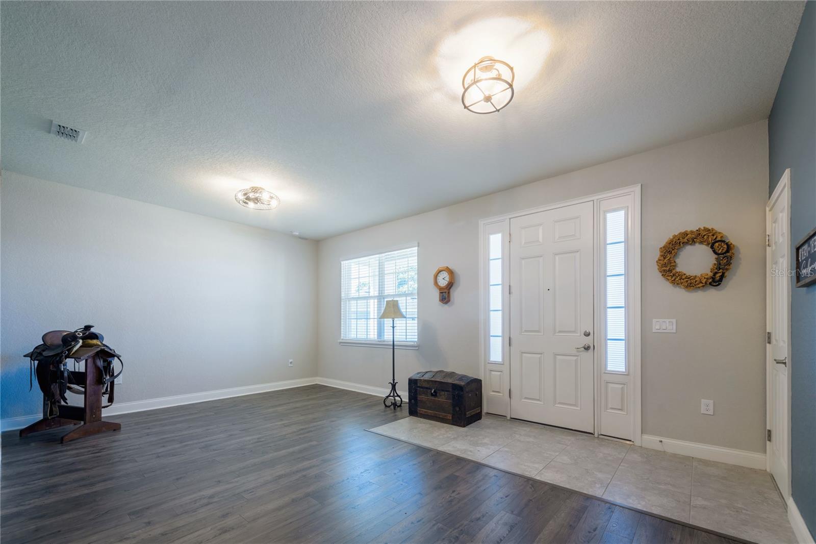 Listing photo id 4 for 4444 Devinshire Fields Loop