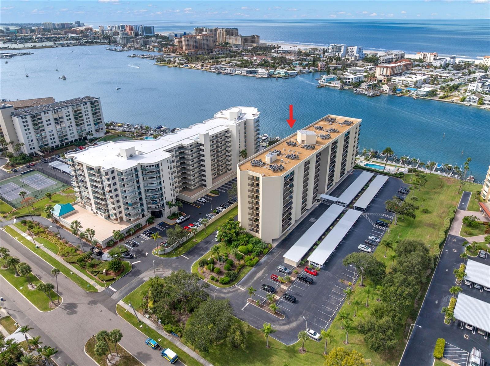 Image 32 of 42 For 690 Island Way 203