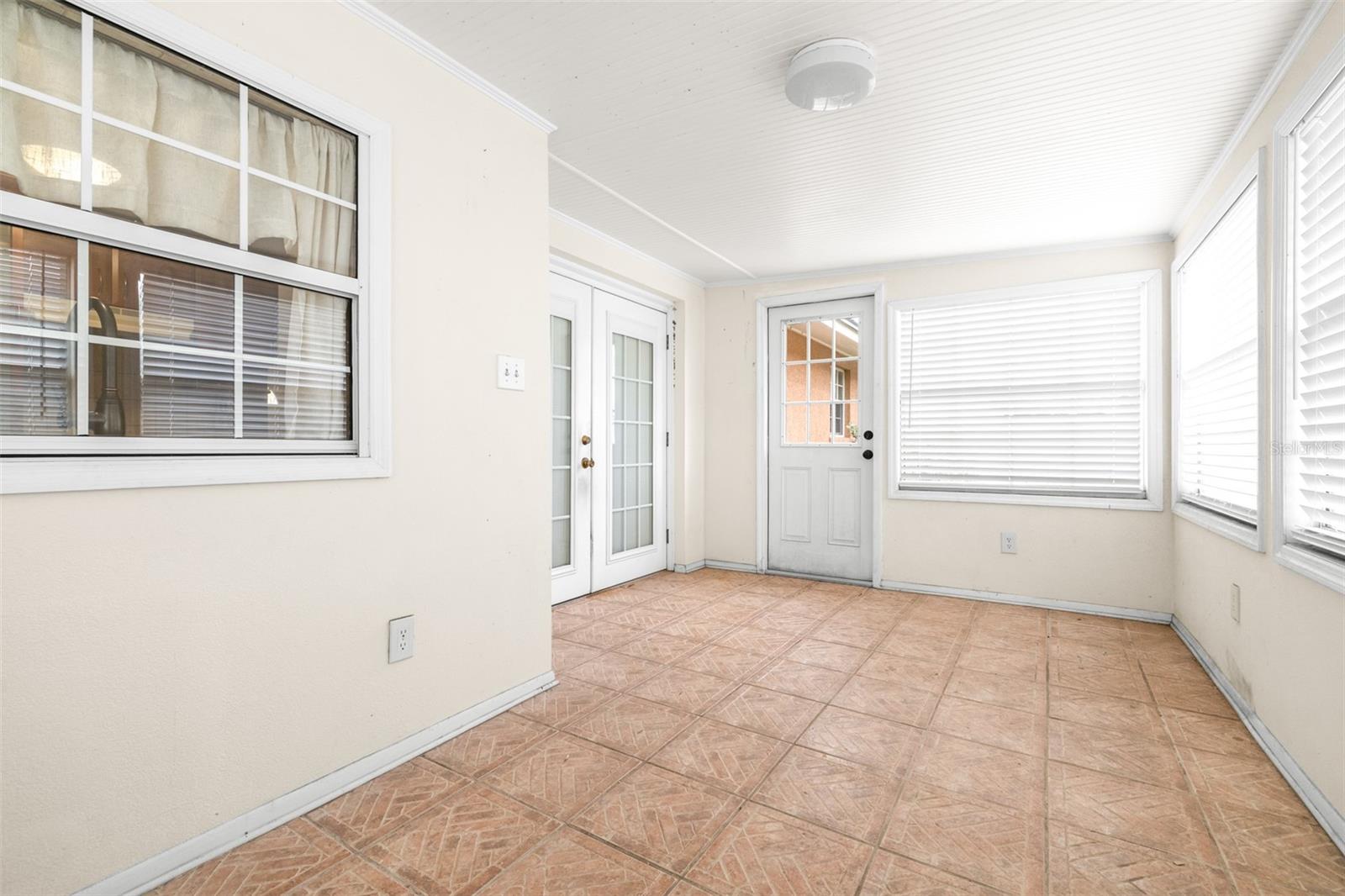 Image 12 of 37 For 655 Carmel Road