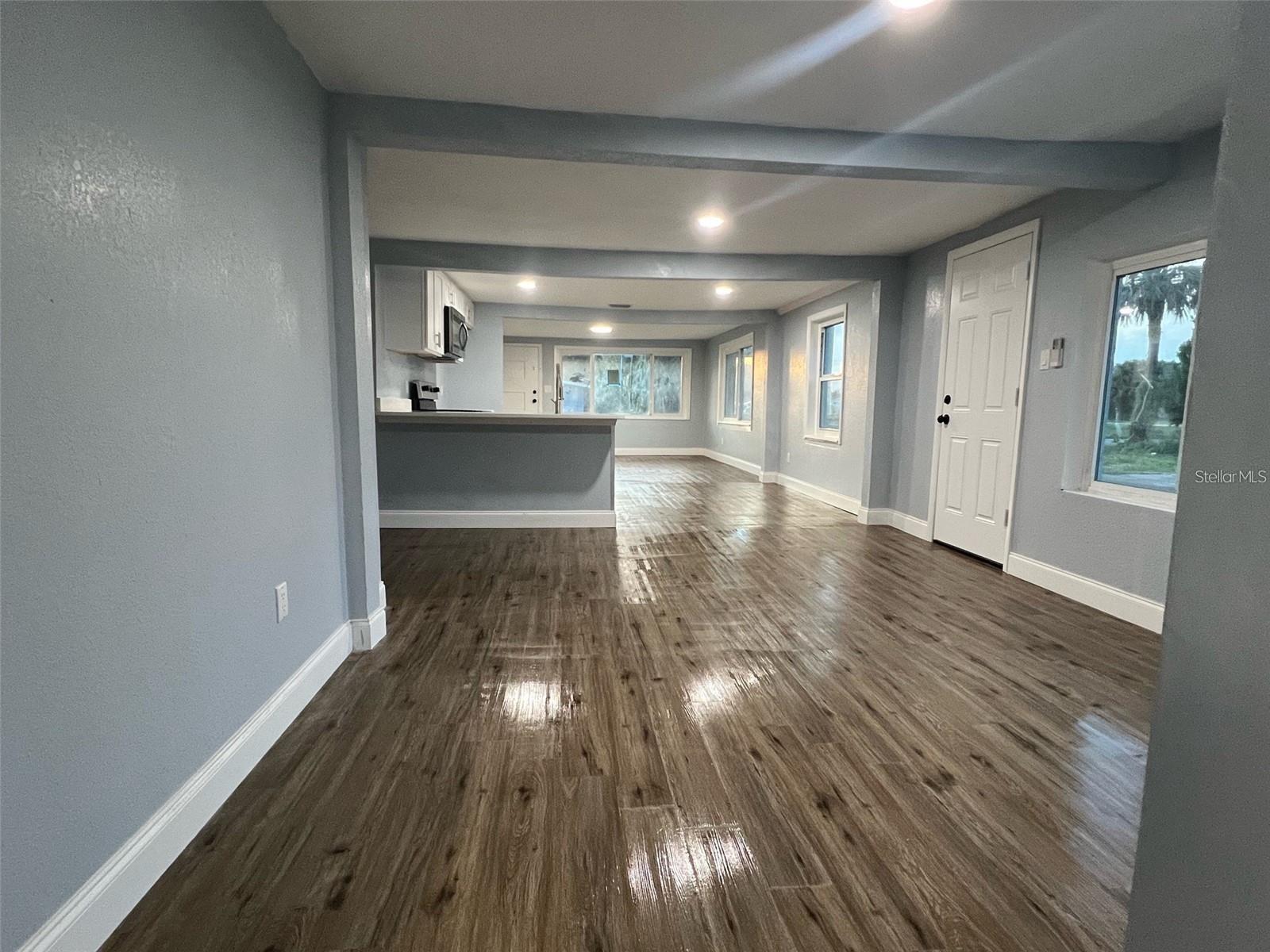 Image 11 of 23 For 614 Paw Paw Street