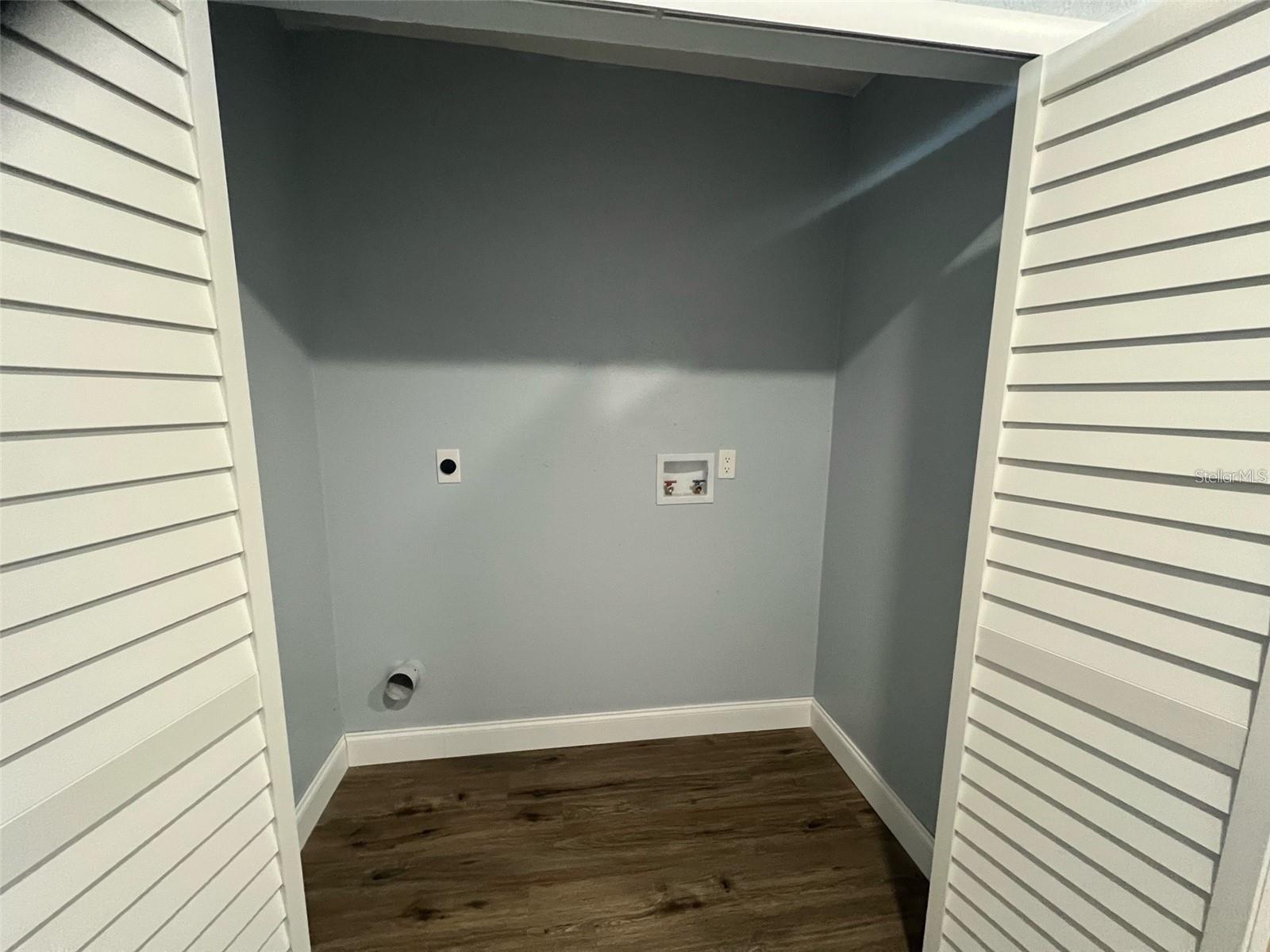 Image 23 of 23 For 614 Paw Paw Street