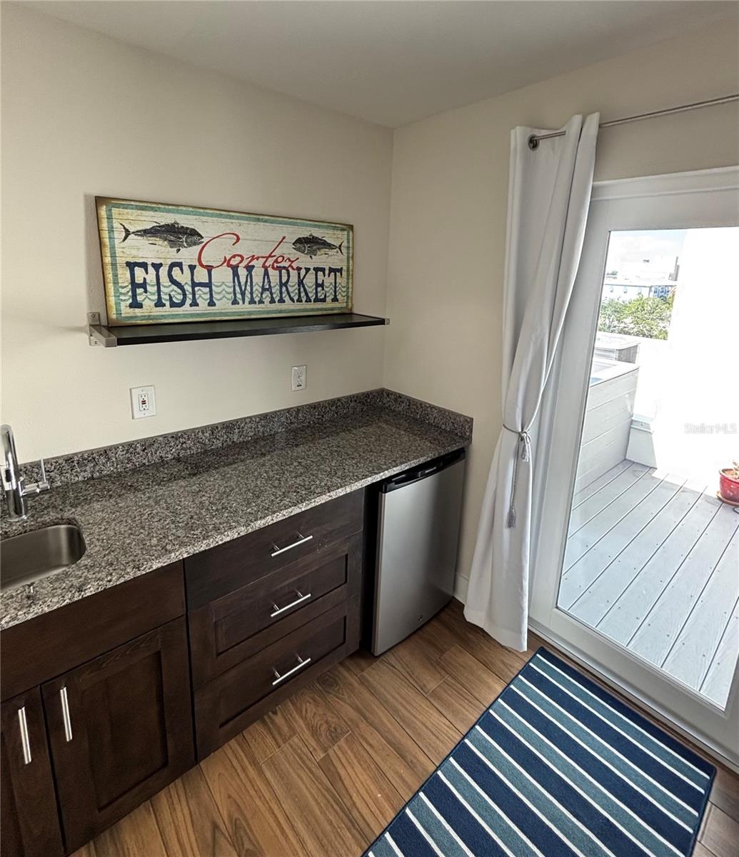 Image 11 of 14 For 176 8th Street N