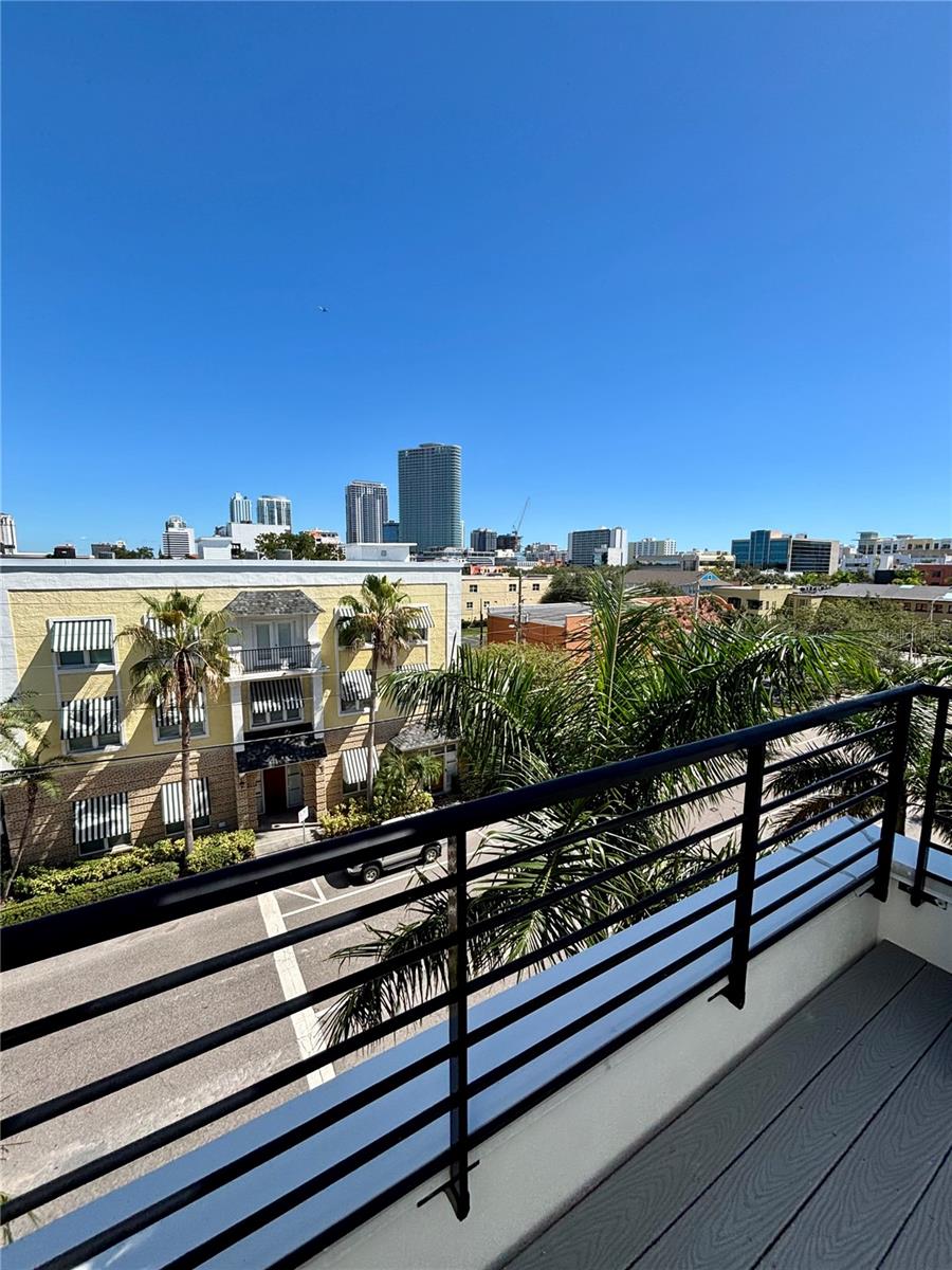 Image 13 of 14 For 176 8th Street N