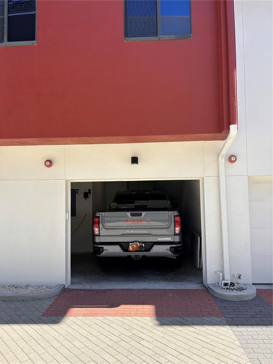 Image 14 of 14 For 176 8th Street N