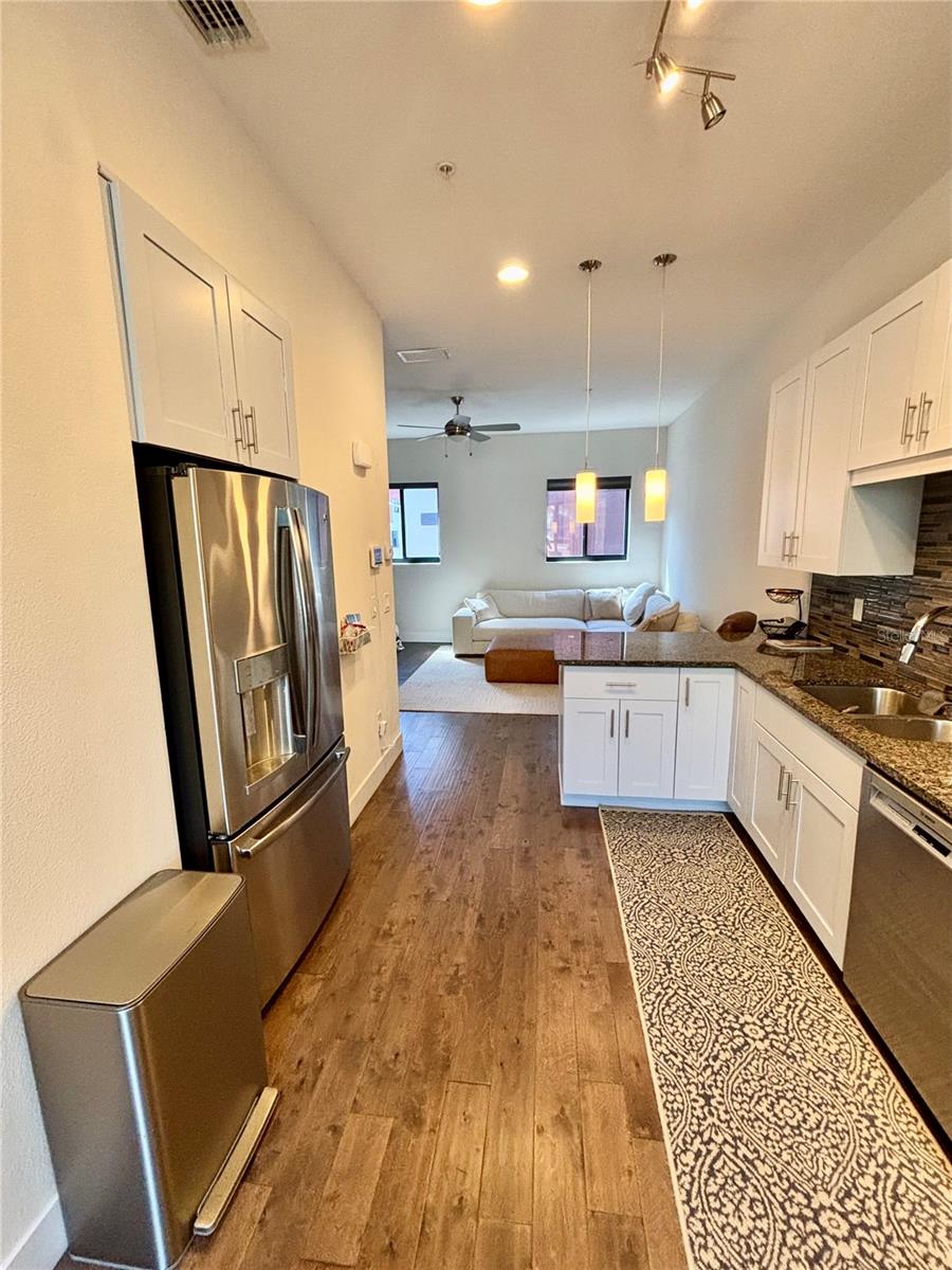 Image 7 of 14 For 176 8th Street N