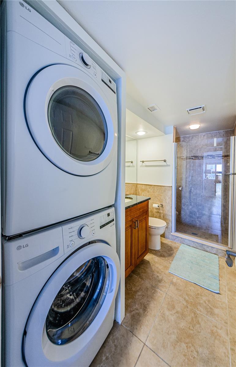 Image 30 of 66 For 800 Gulfview Boulevard 505