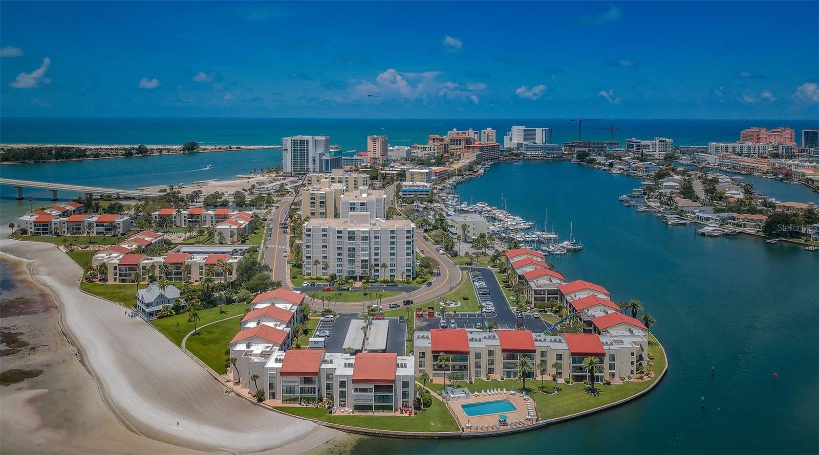 Image 44 of 66 For 800 Gulfview Boulevard 505