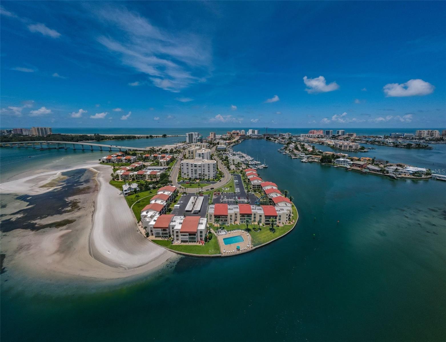 Image 45 of 66 For 800 Gulfview Boulevard 505