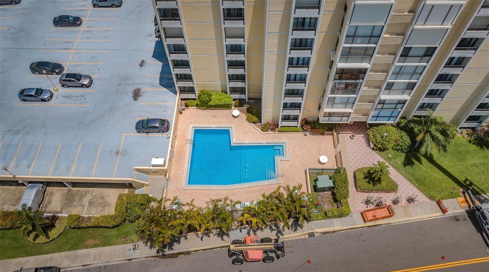 Image 56 of 66 For 800 Gulfview Boulevard 505