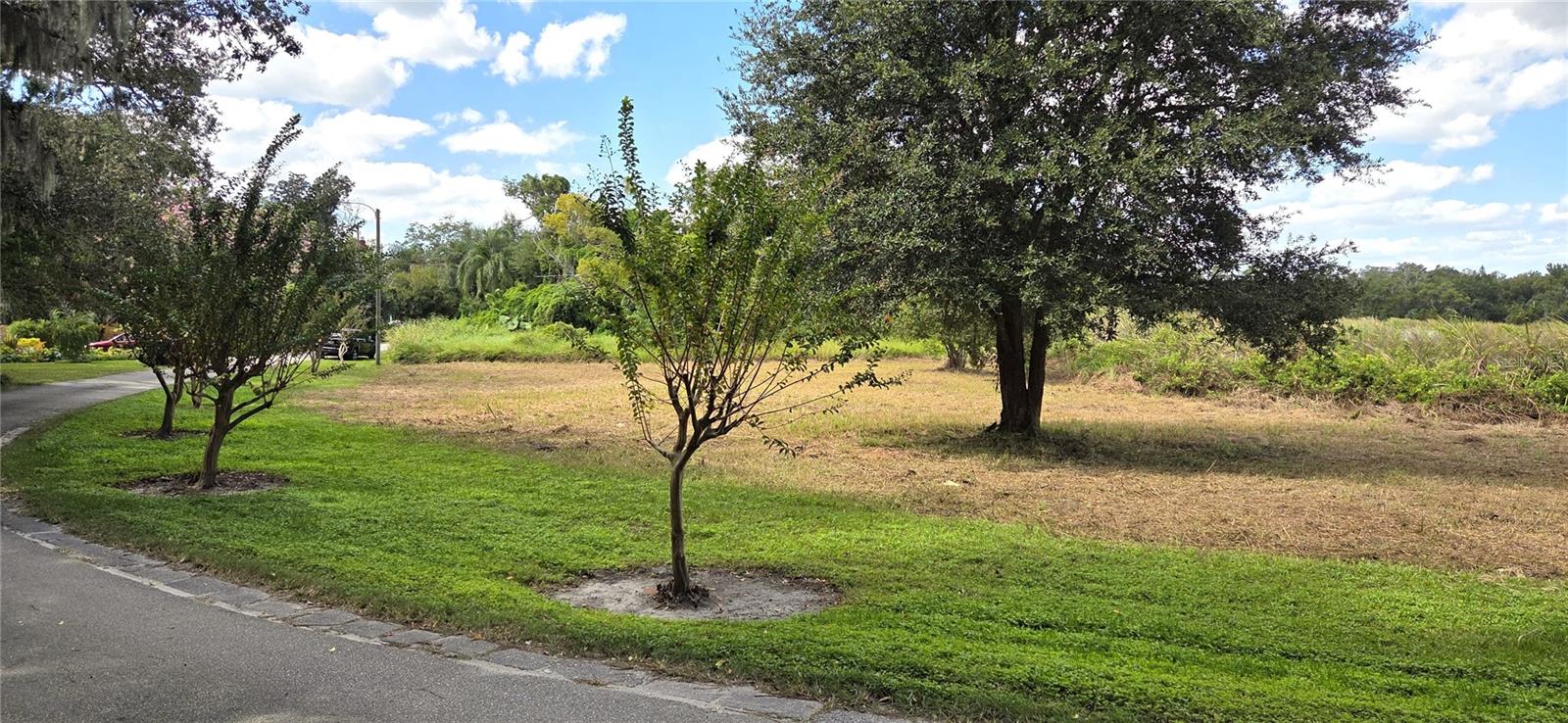 Image 4 of 16 For Riverside Park Road