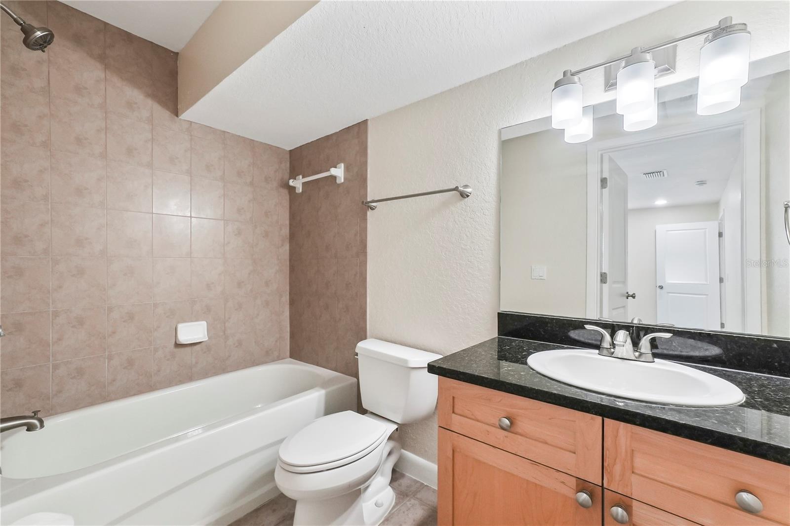 Image 12 of 19 For 3405 Swann Avenue 9