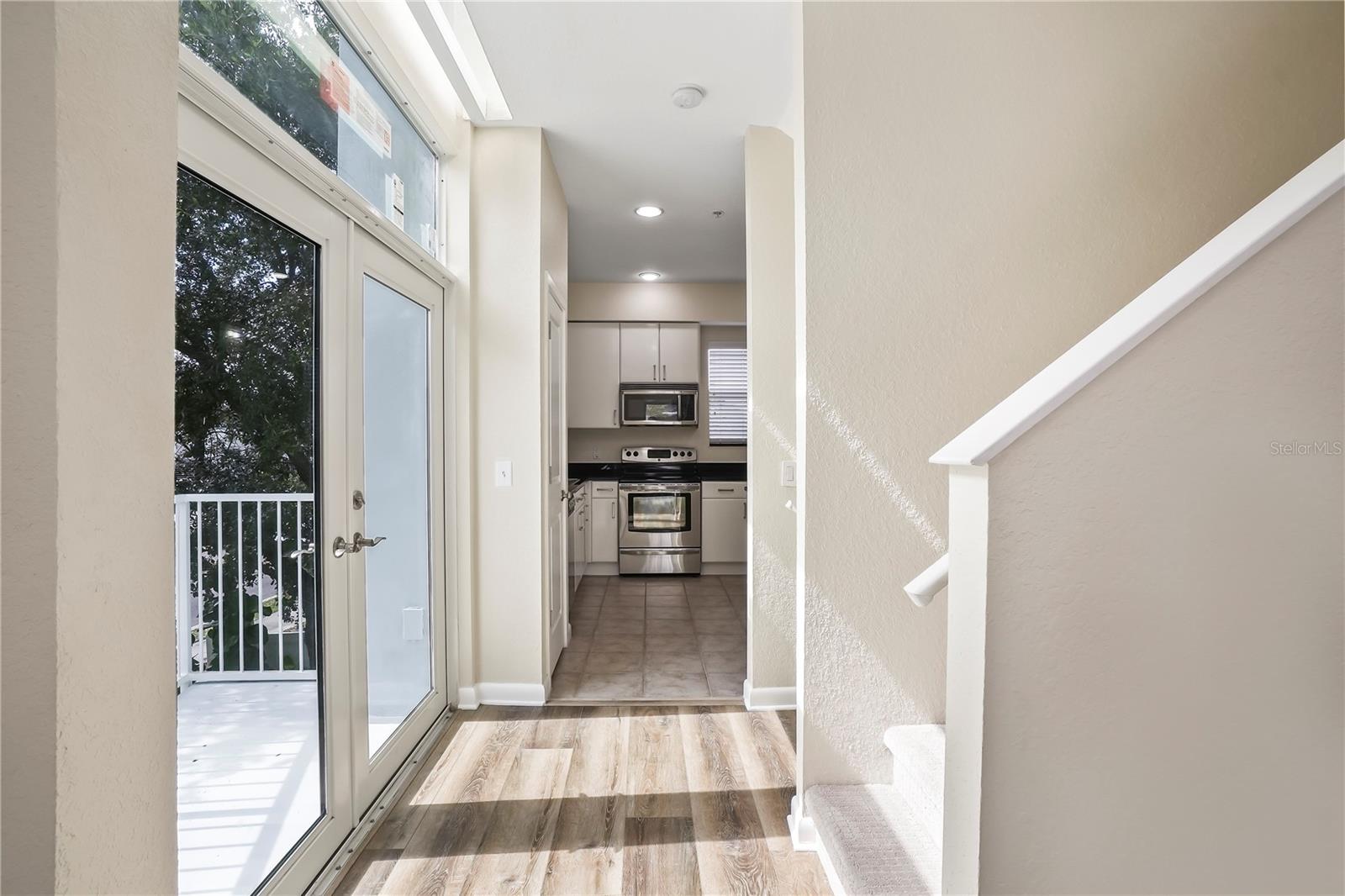 Image 4 of 19 For 3405 Swann Avenue 9