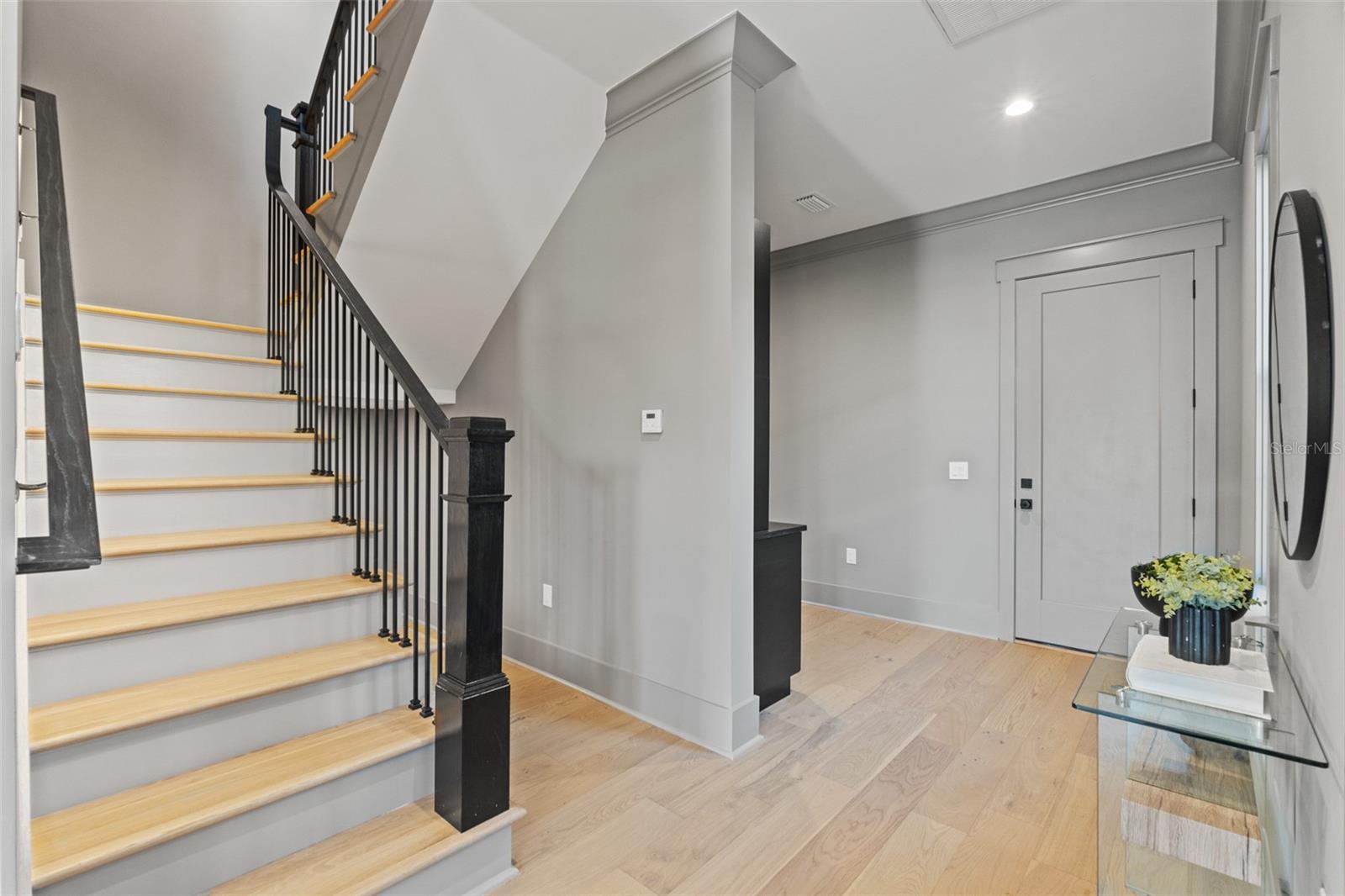 Image 34 of 65 For 807 Park Avenue