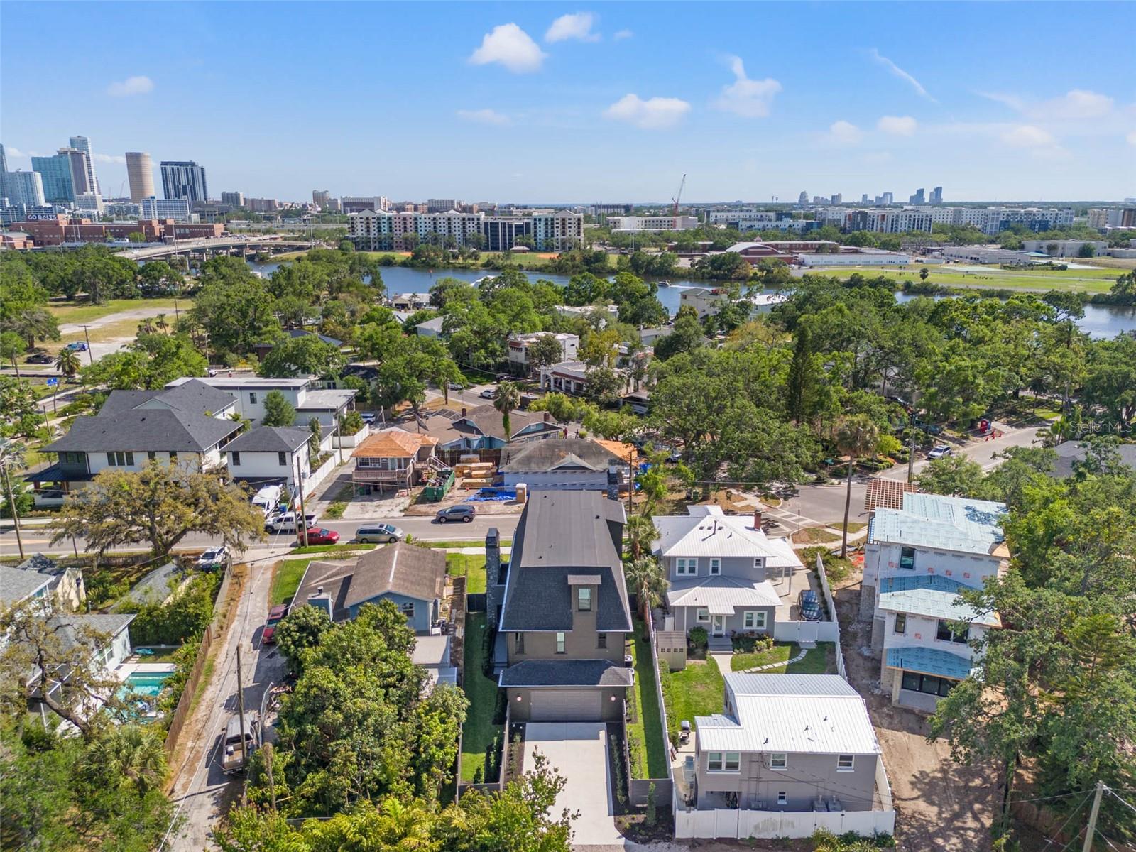 Image 64 of 65 For 807 Park Avenue