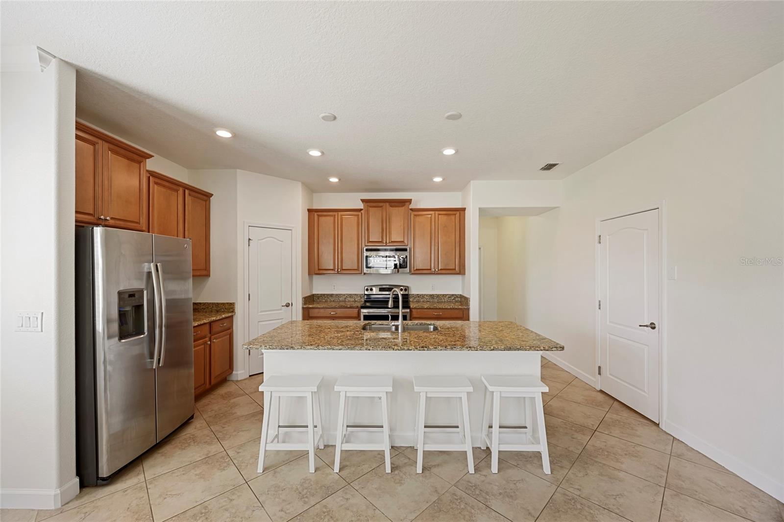 Image 10 of 58 For 19485 Paddock View Drive