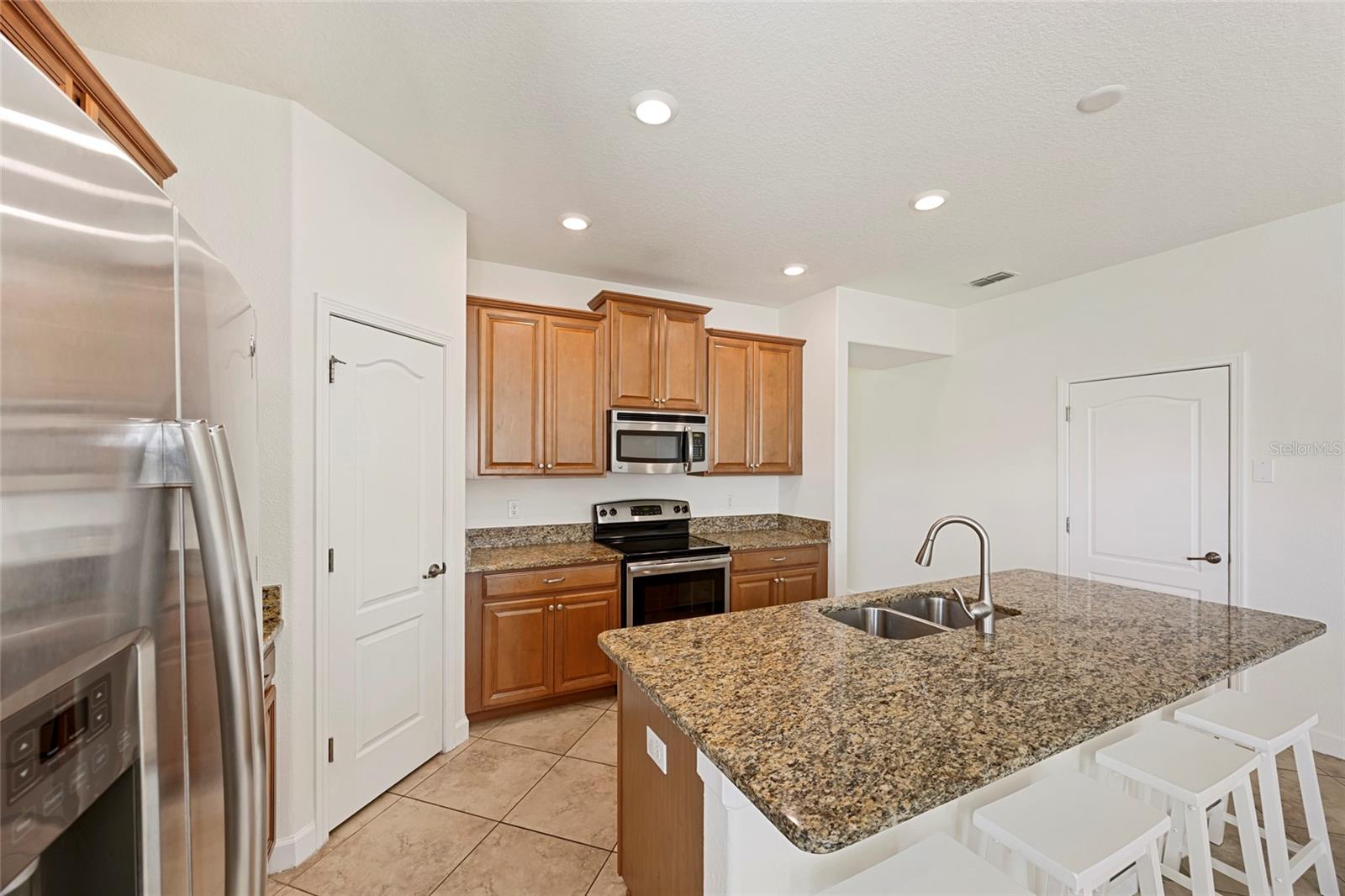 Image 12 of 58 For 19485 Paddock View Drive