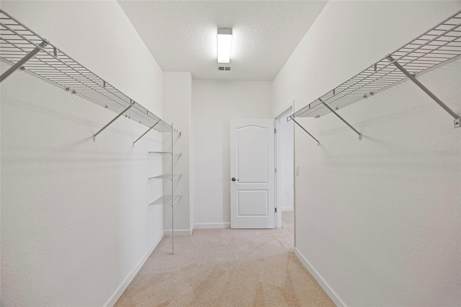 Image 26 of 58 For 19485 Paddock View Drive