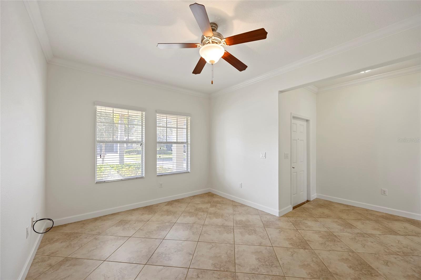 Image 7 of 58 For 19485 Paddock View Drive