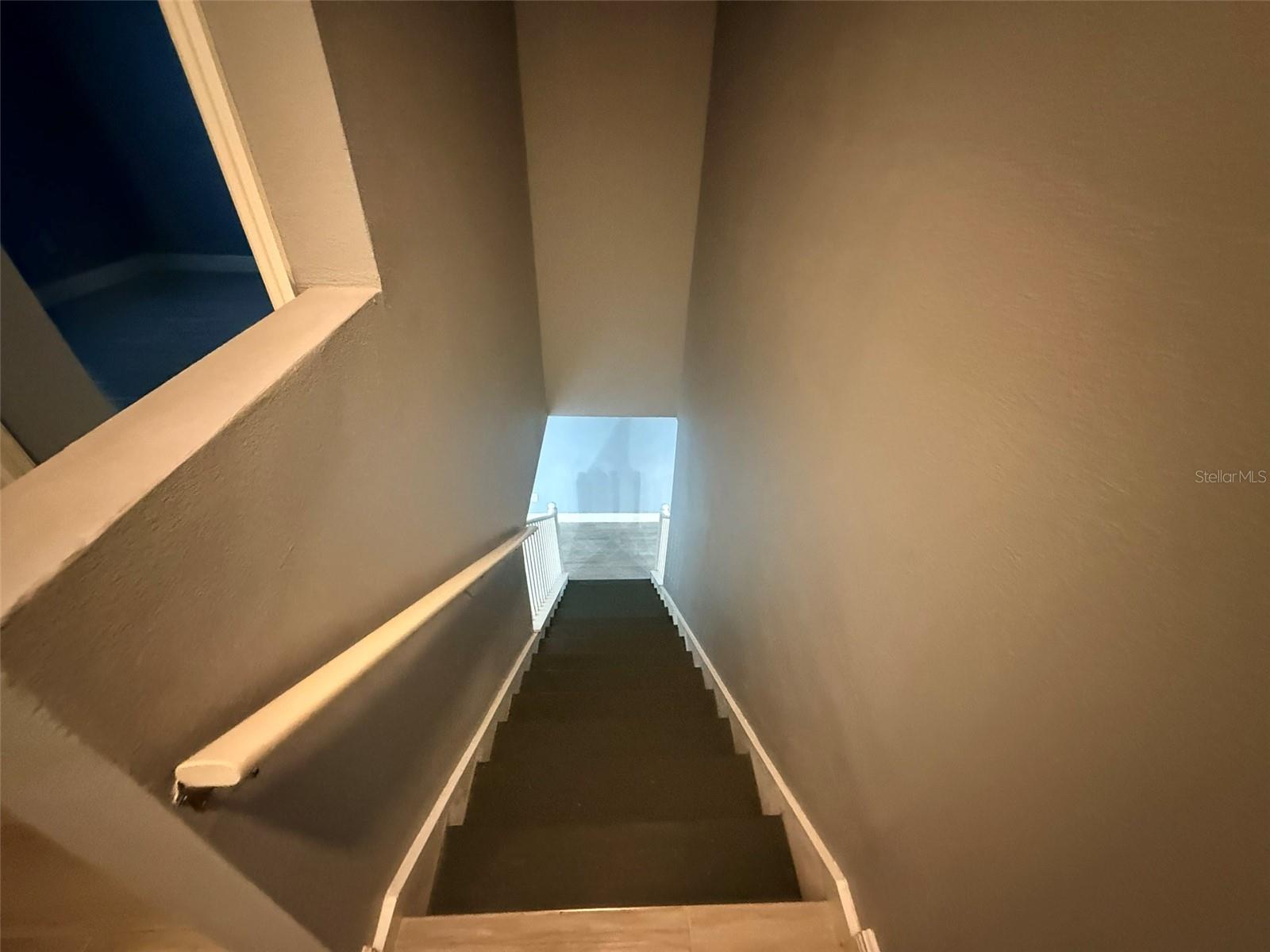 Image 10 of 20 For 1325 Lyonshire Drive