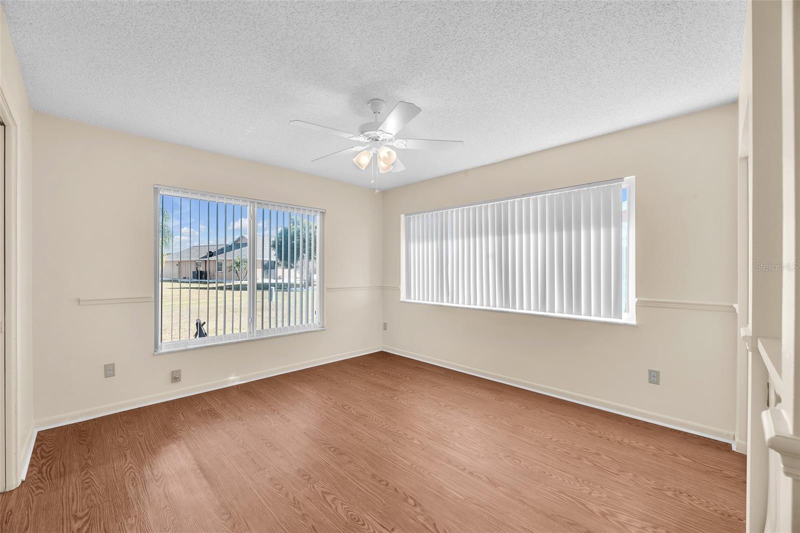 Image 18 of 30 For 1722 Coco Palm Circle