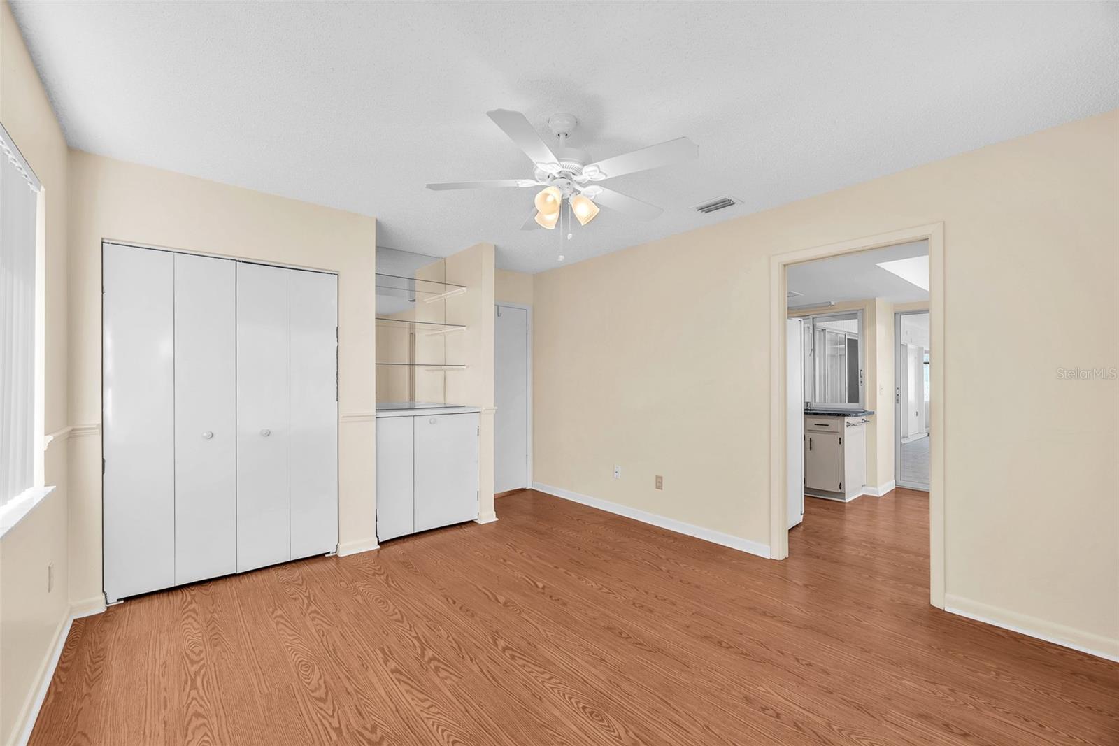 Image 19 of 30 For 1722 Coco Palm Circle