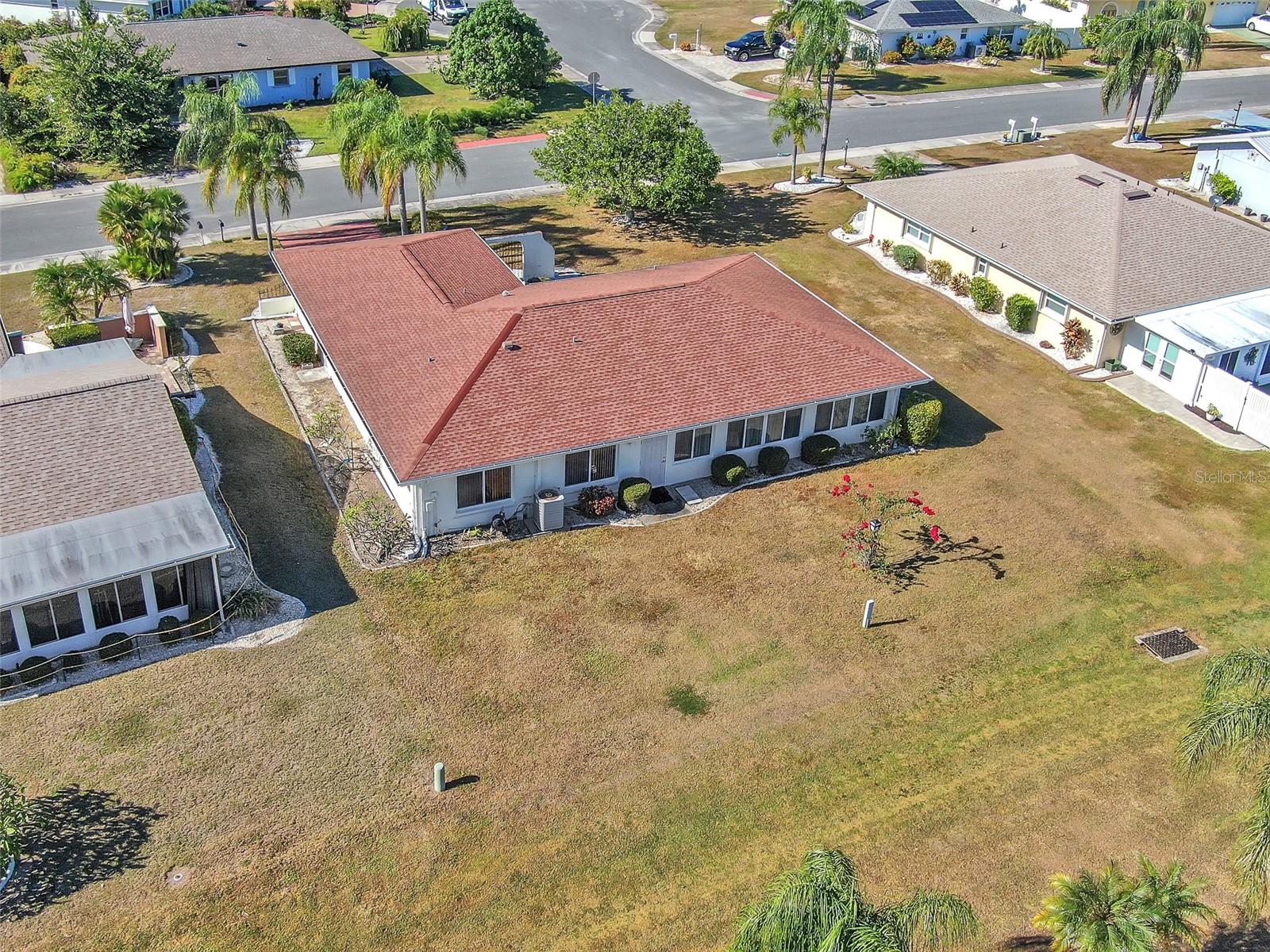 Image 28 of 30 For 1722 Coco Palm Circle