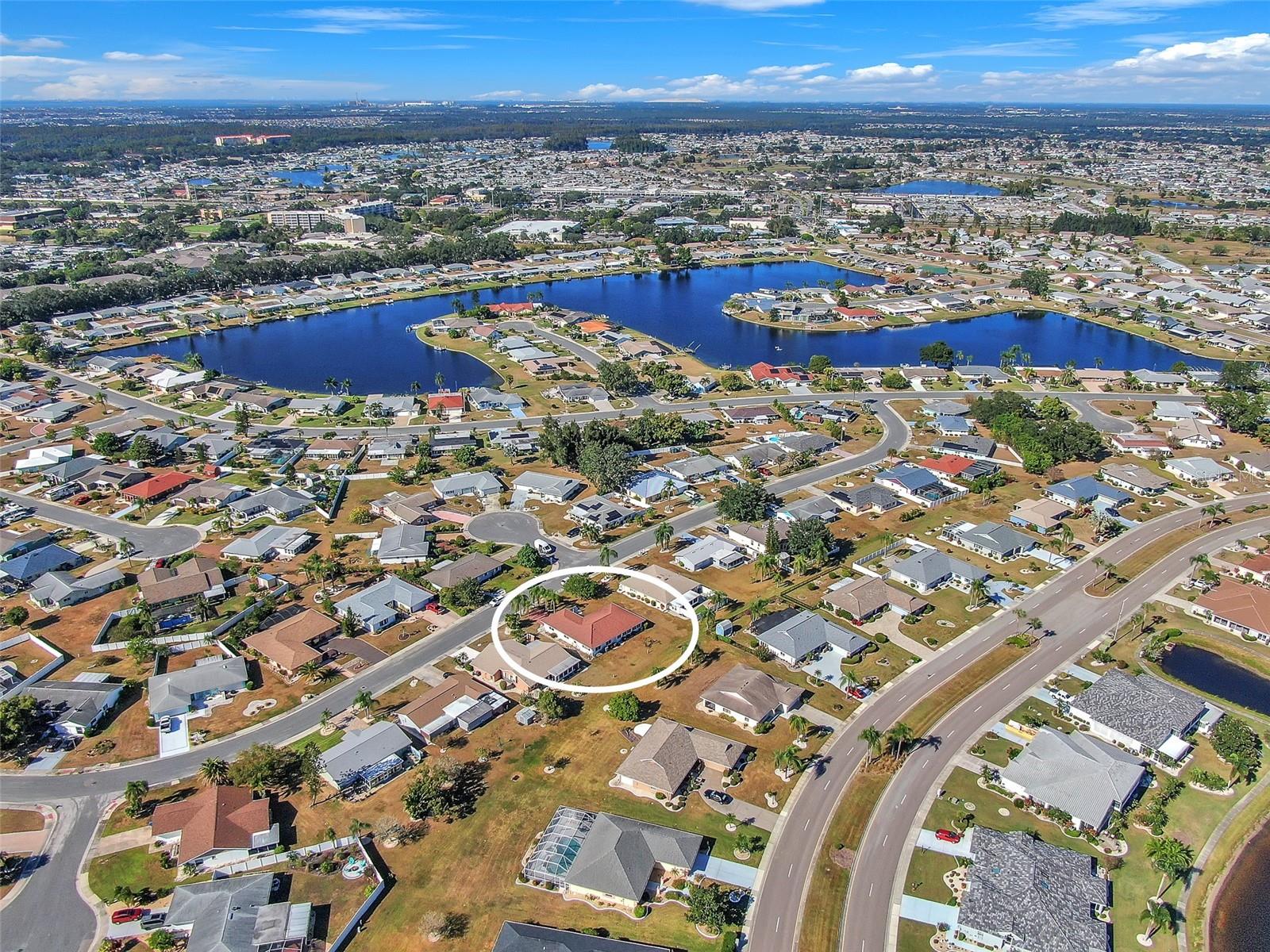 Image 29 of 30 For 1722 Coco Palm Circle