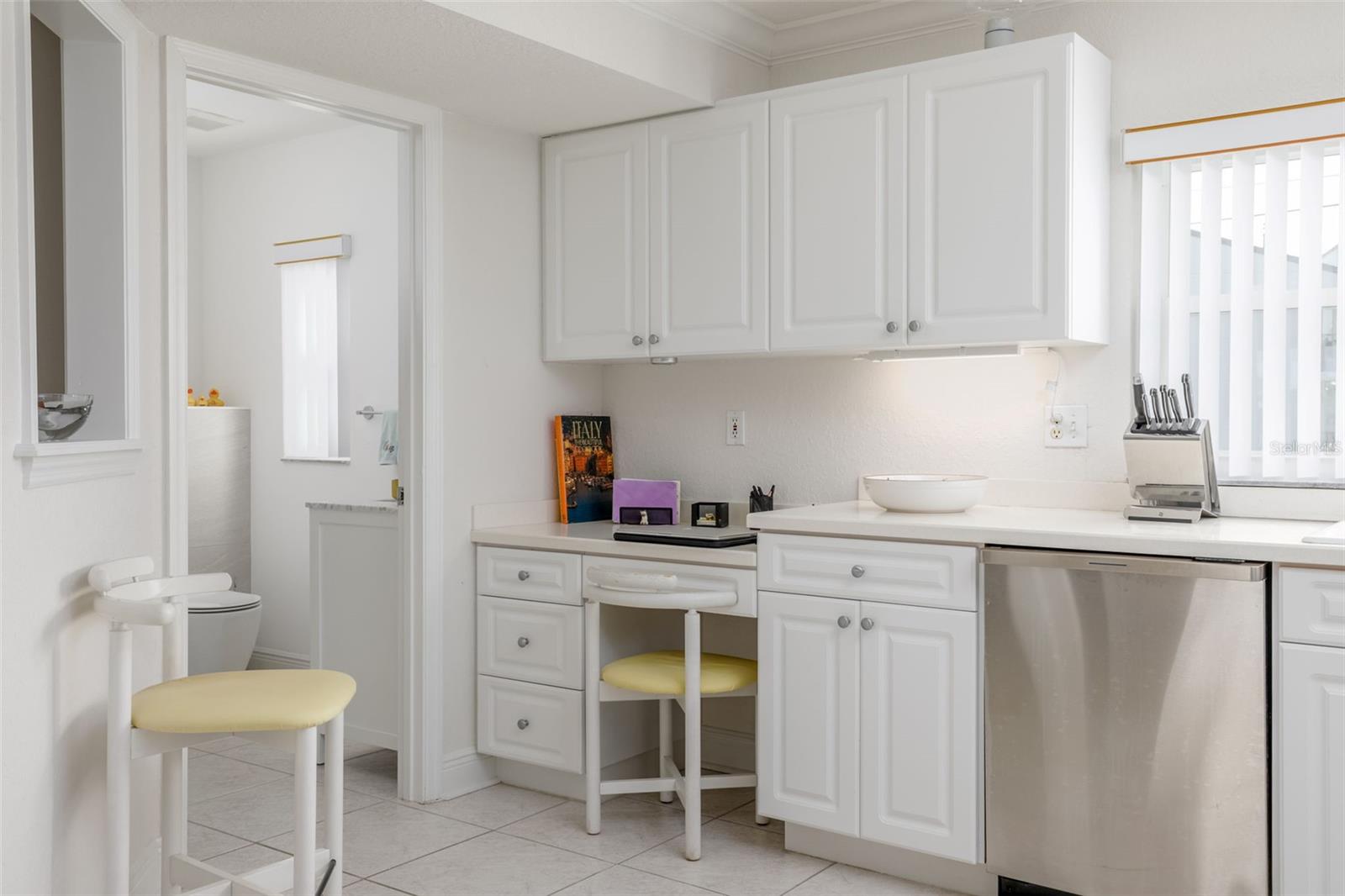 Image 23 of 48 For 150 117th Avenue