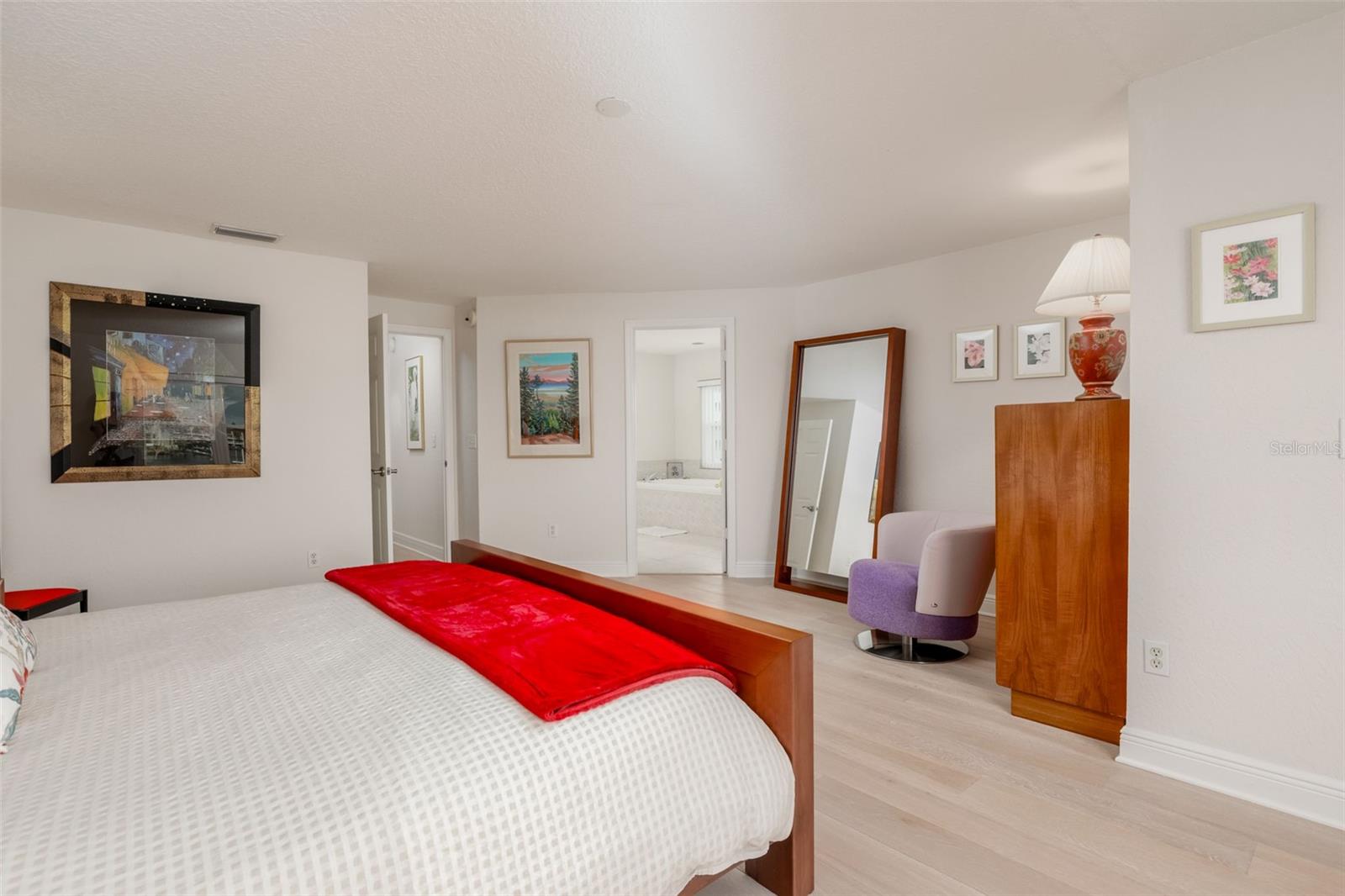 Image 29 of 48 For 150 117th Avenue