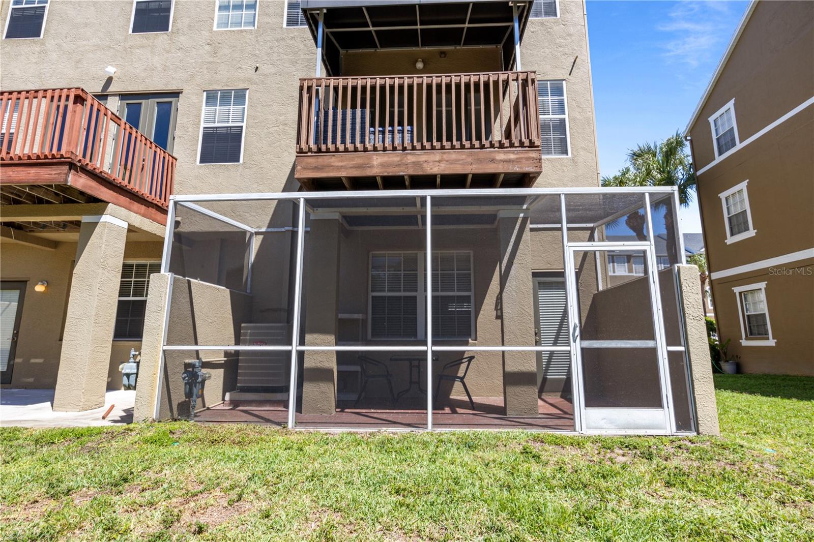 Image 13 of 25 For 2960 Bayshore Pointe Drive