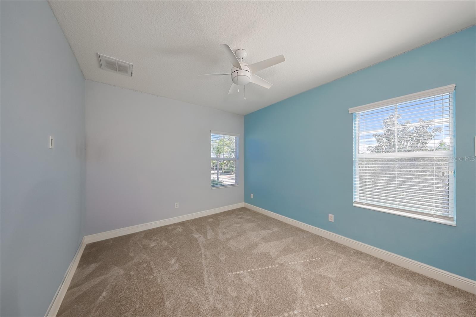 Image 40 of 74 For 613 Manns Harbor Drive