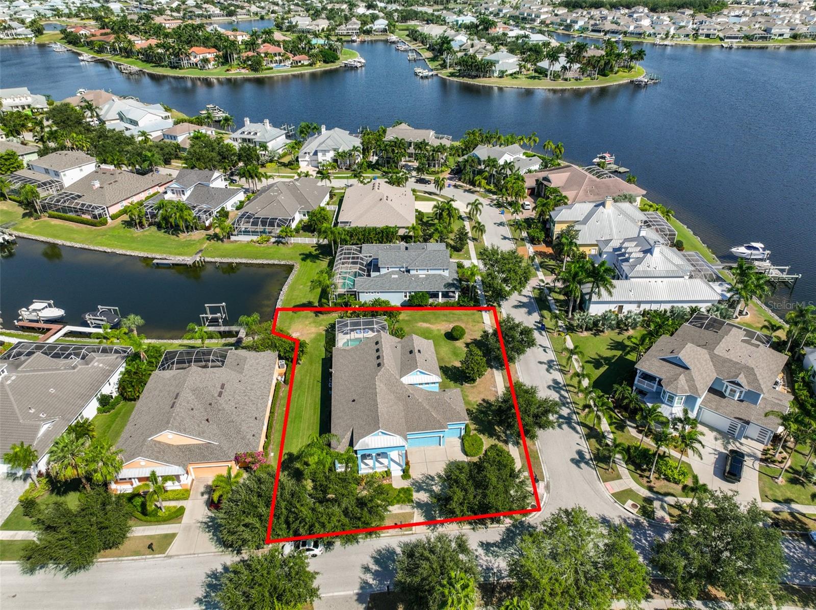 Image 55 of 74 For 613 Manns Harbor Drive