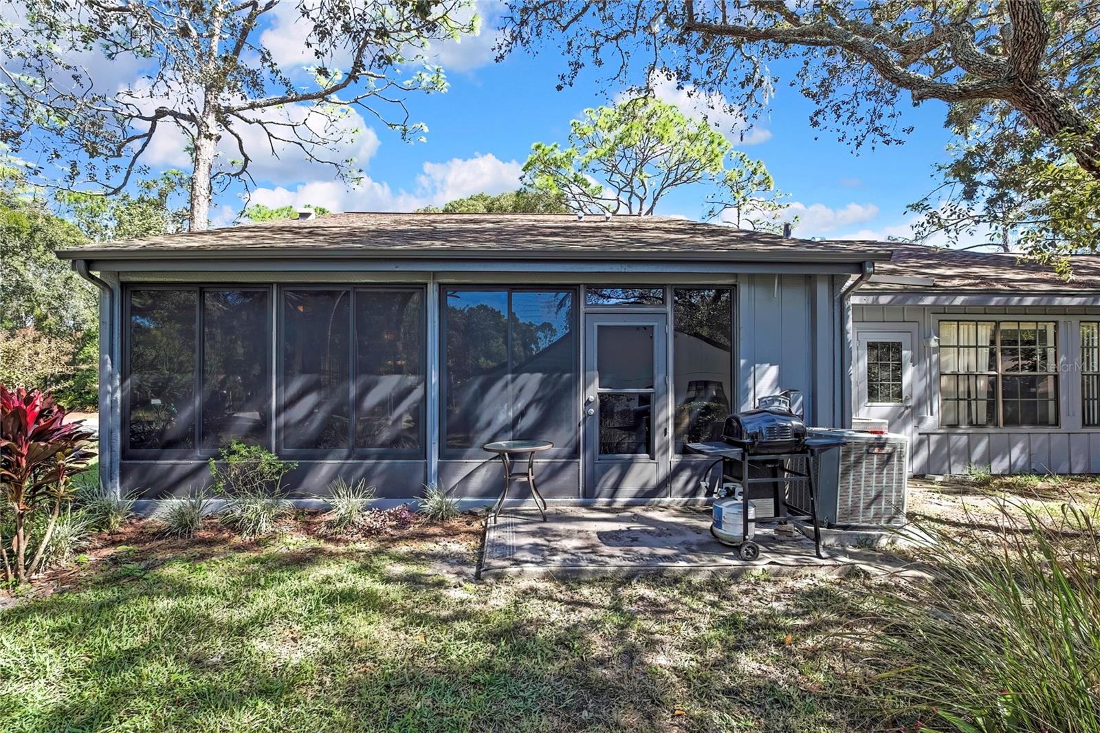 Image 28 of 32 For 2223 Forester Way