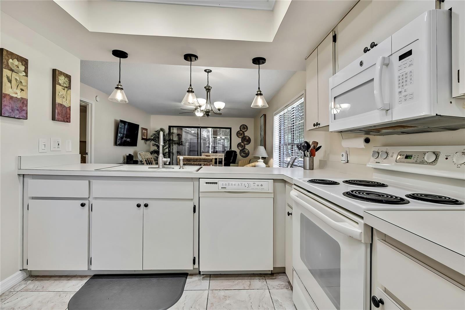 Image 9 of 32 For 2223 Forester Way